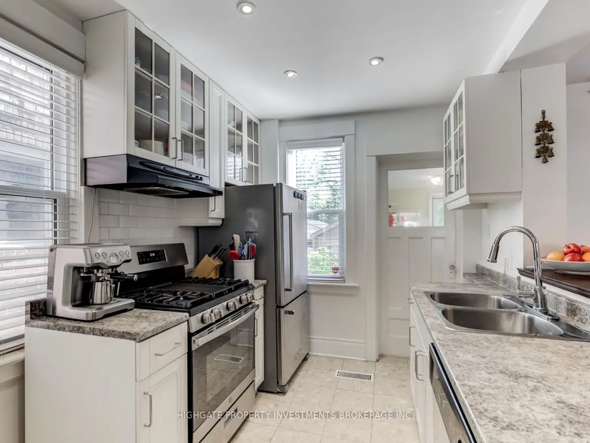 Photo 9 of 98 Westlake Avenue, Toronto, East End-Danforth — HOMEH