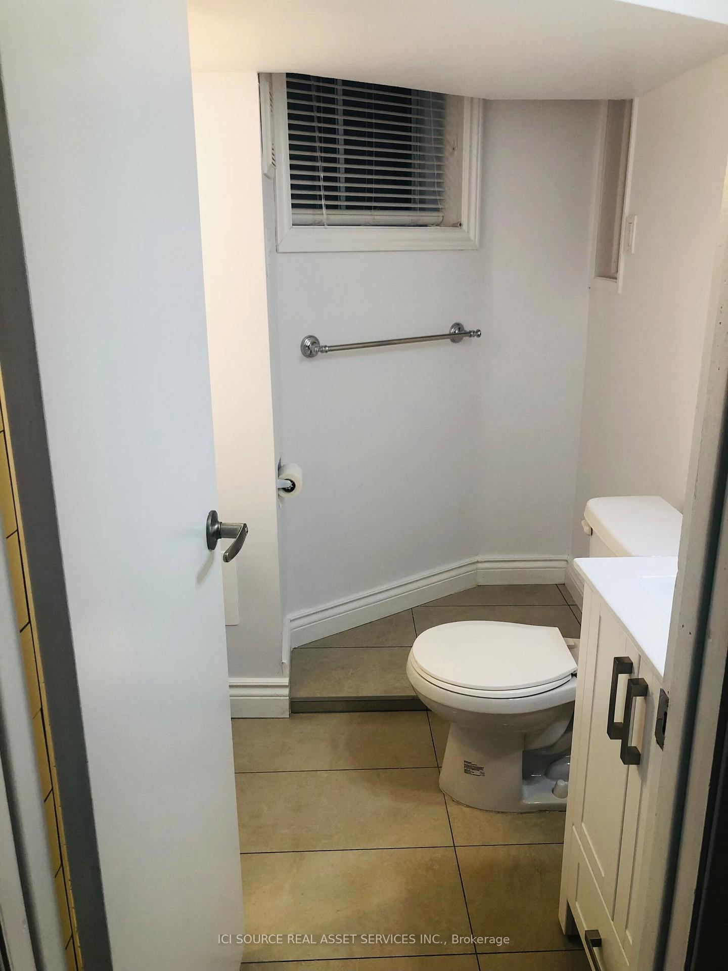 Photo 16 of Unit Basement, 215 Hamilton Street, Toronto, South Riverdale — HOMEH