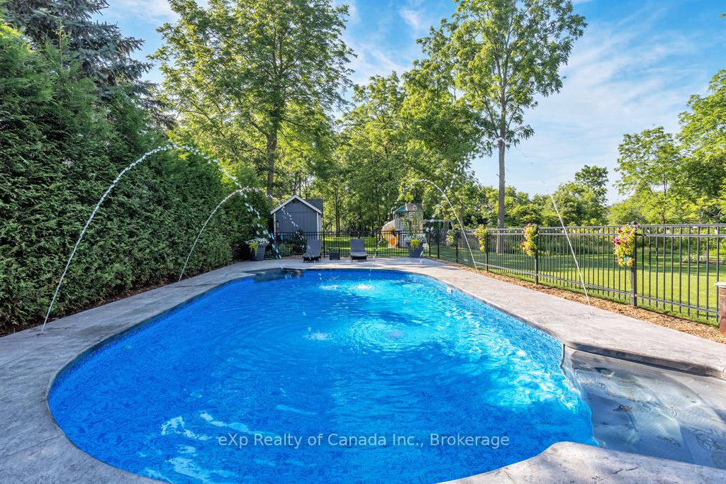 Photo 36 of 7116 Hamilton Road, Thames Centre, Putnam — HOMEH