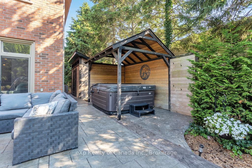Photo 44 of 7116 Hamilton Road, Thames Centre, Putnam — HOMEH