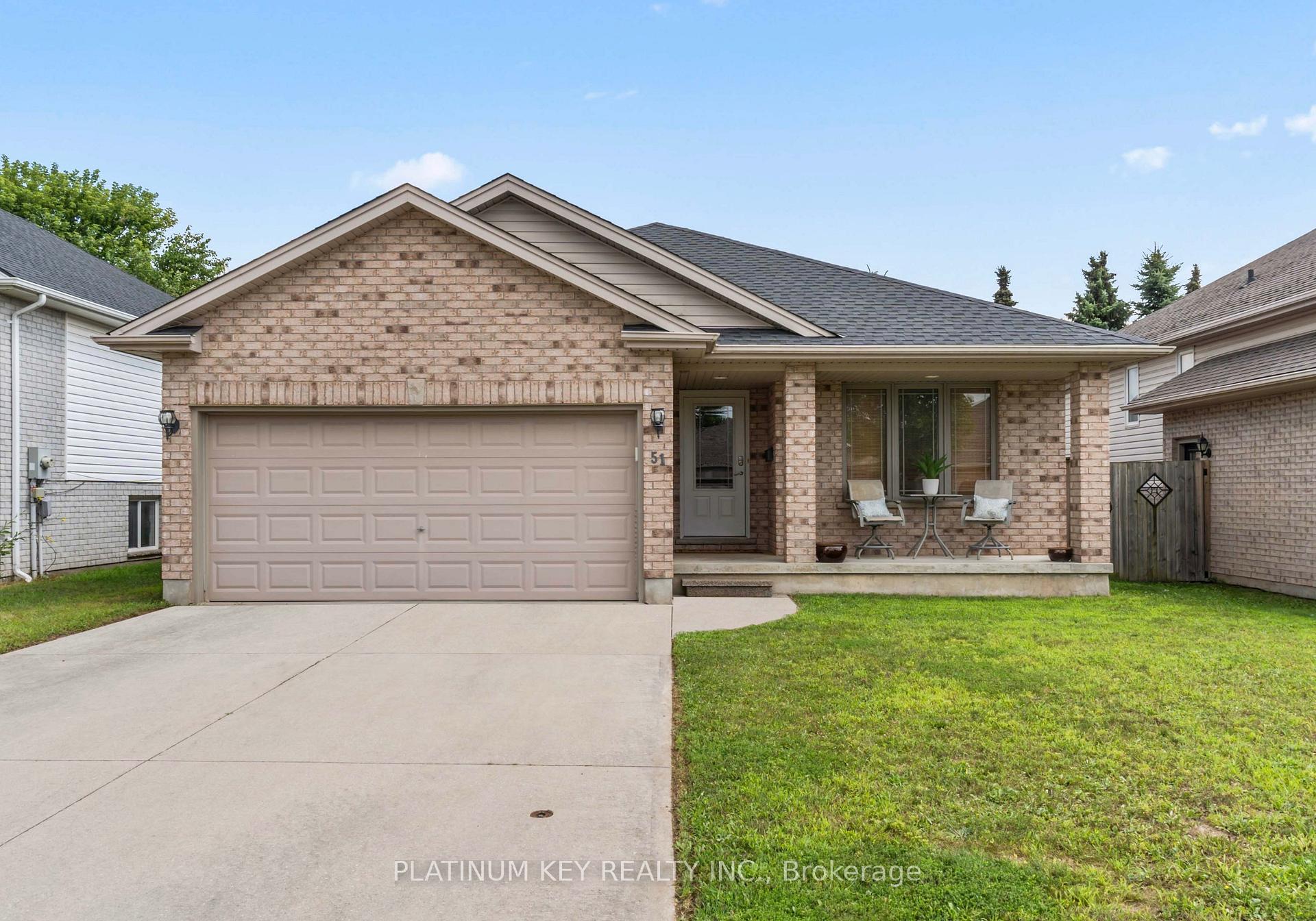 Photo 1 of 51 Queensway Drive, Strathroy-Caradoc, SE — HOMEH