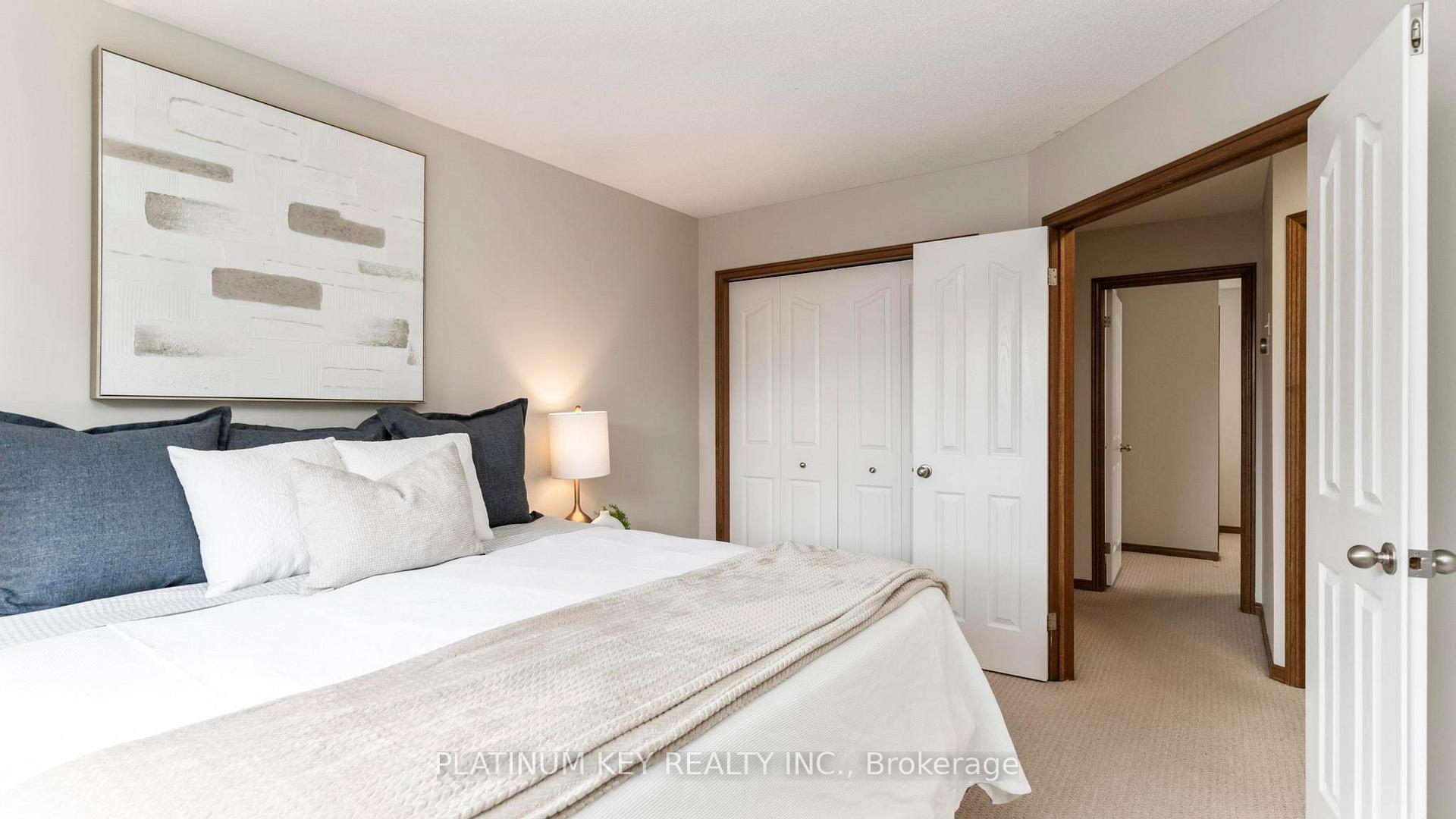 Photo 11 of 51 Queensway Drive, Strathroy-Caradoc, SE — HOMEH