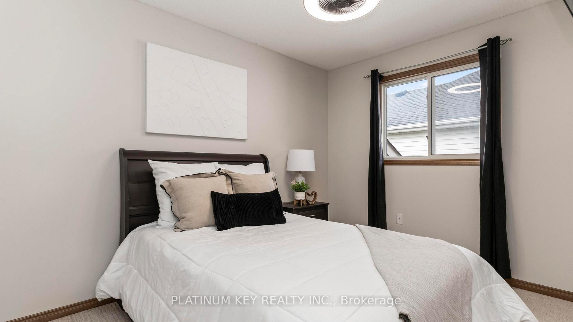 Photo 15 of 51 Queensway Drive, Strathroy-Caradoc, SE — HOMEH