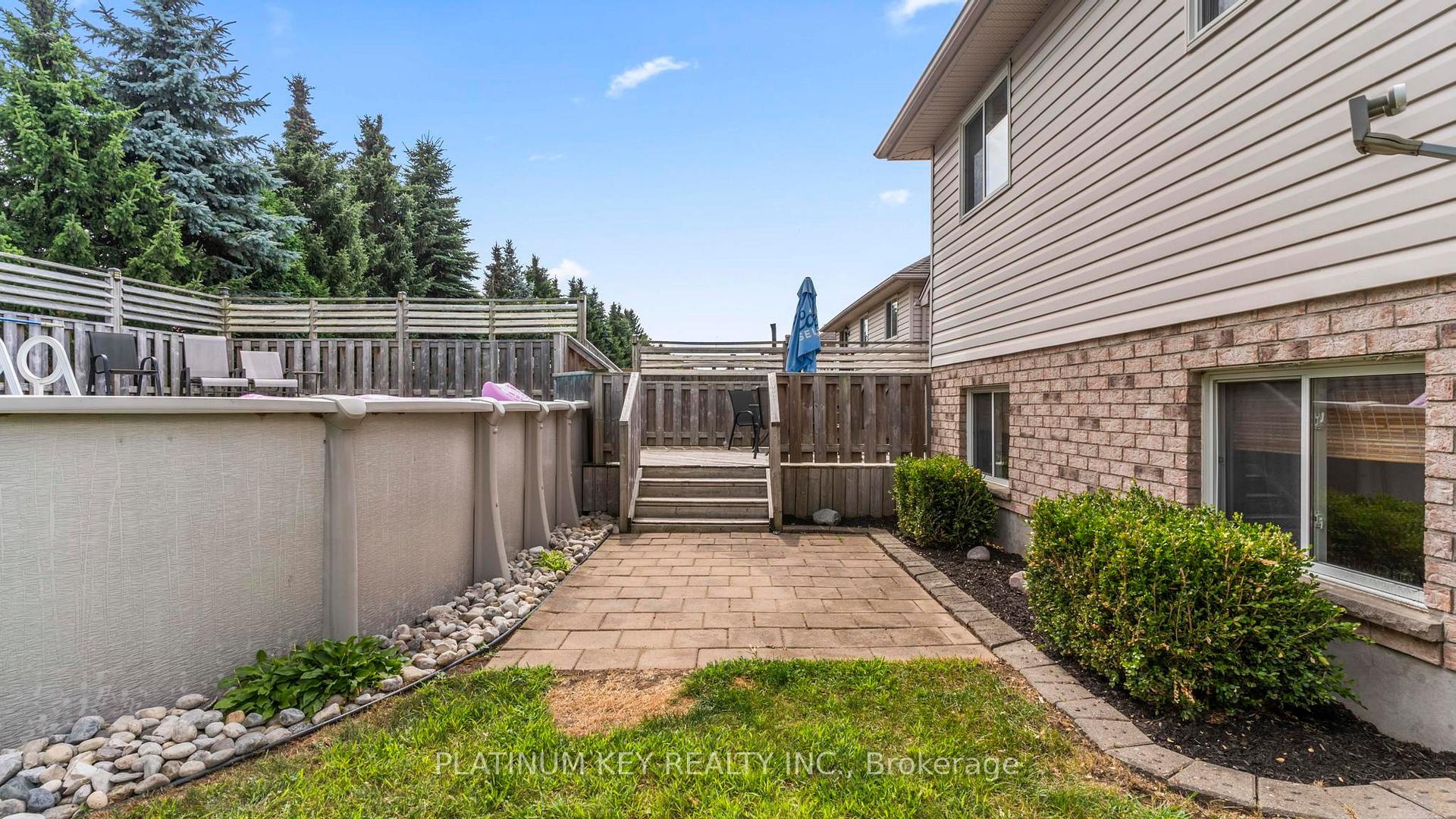 Photo 27 of 51 Queensway Drive, Strathroy-Caradoc, SE — HOMEH