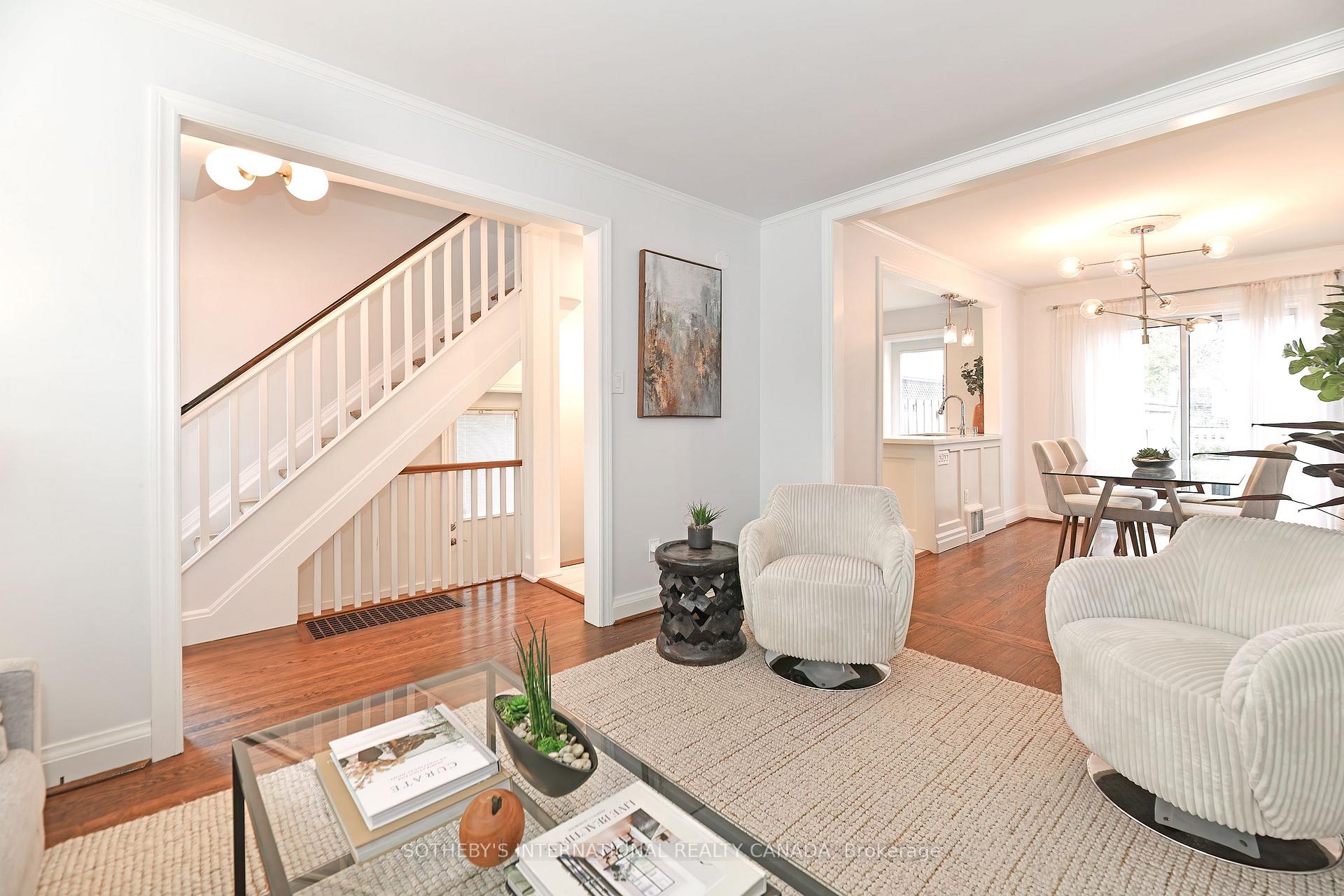 Photo 5 of 58 Thursfield Crescent, Toronto, Leaside — HOMEH