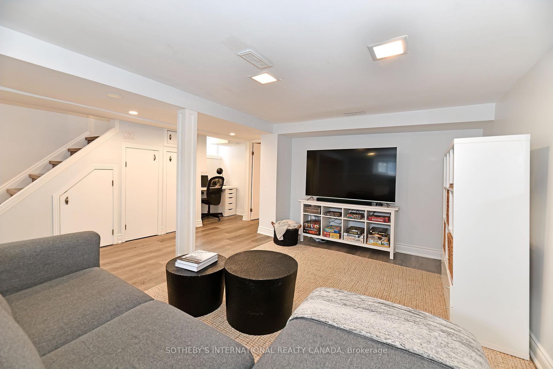 Photo 13 of 58 Thursfield Crescent, Toronto, Leaside — HOMEH
