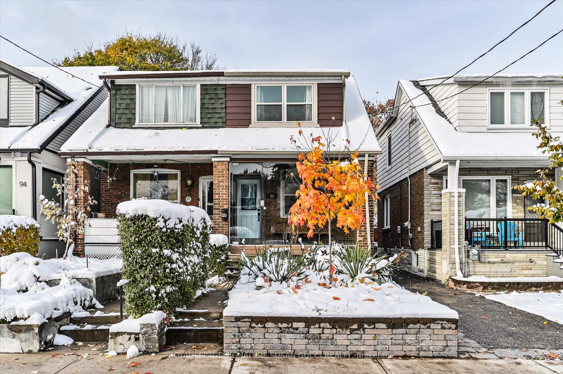 Photo 2 of 98 Frater Avenue, Toronto, Danforth Village-East York — HOMEH