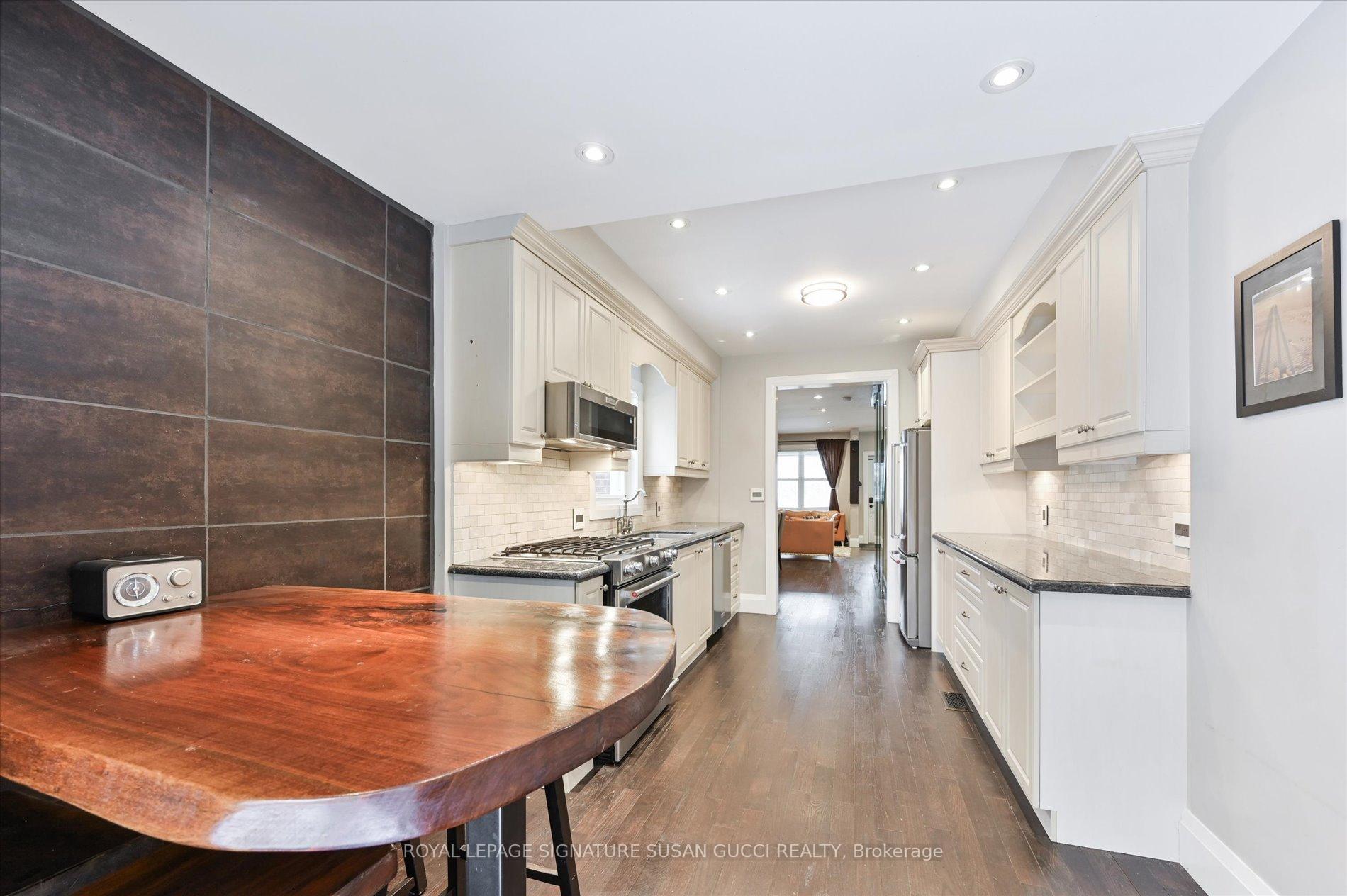Photo 14 of 98 Frater Avenue, Toronto, Danforth Village-East York — HOMEH