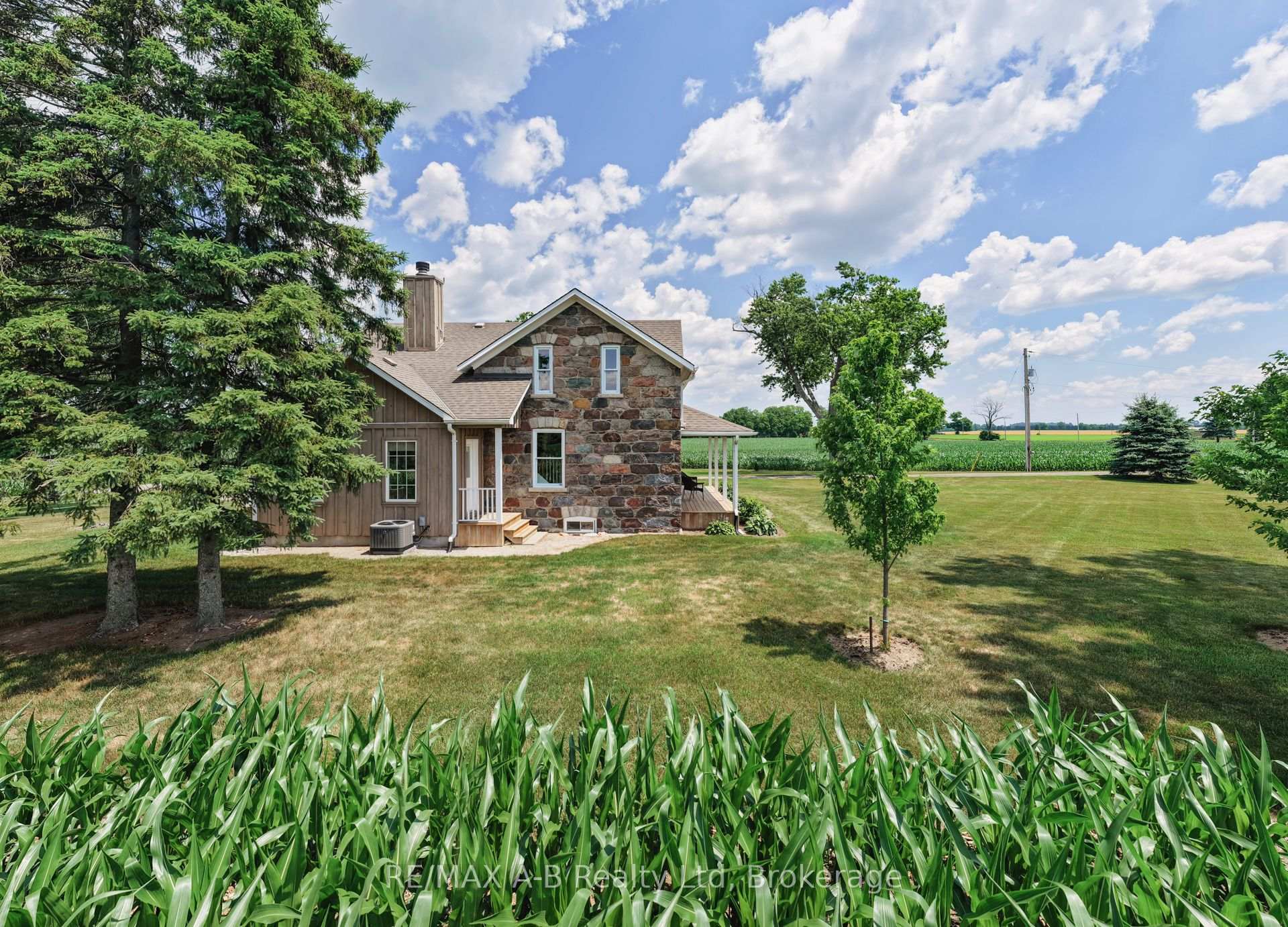 Photo 36 of 2700 Cow Path, Thames Centre, Rural Thames Centre — HOMEH