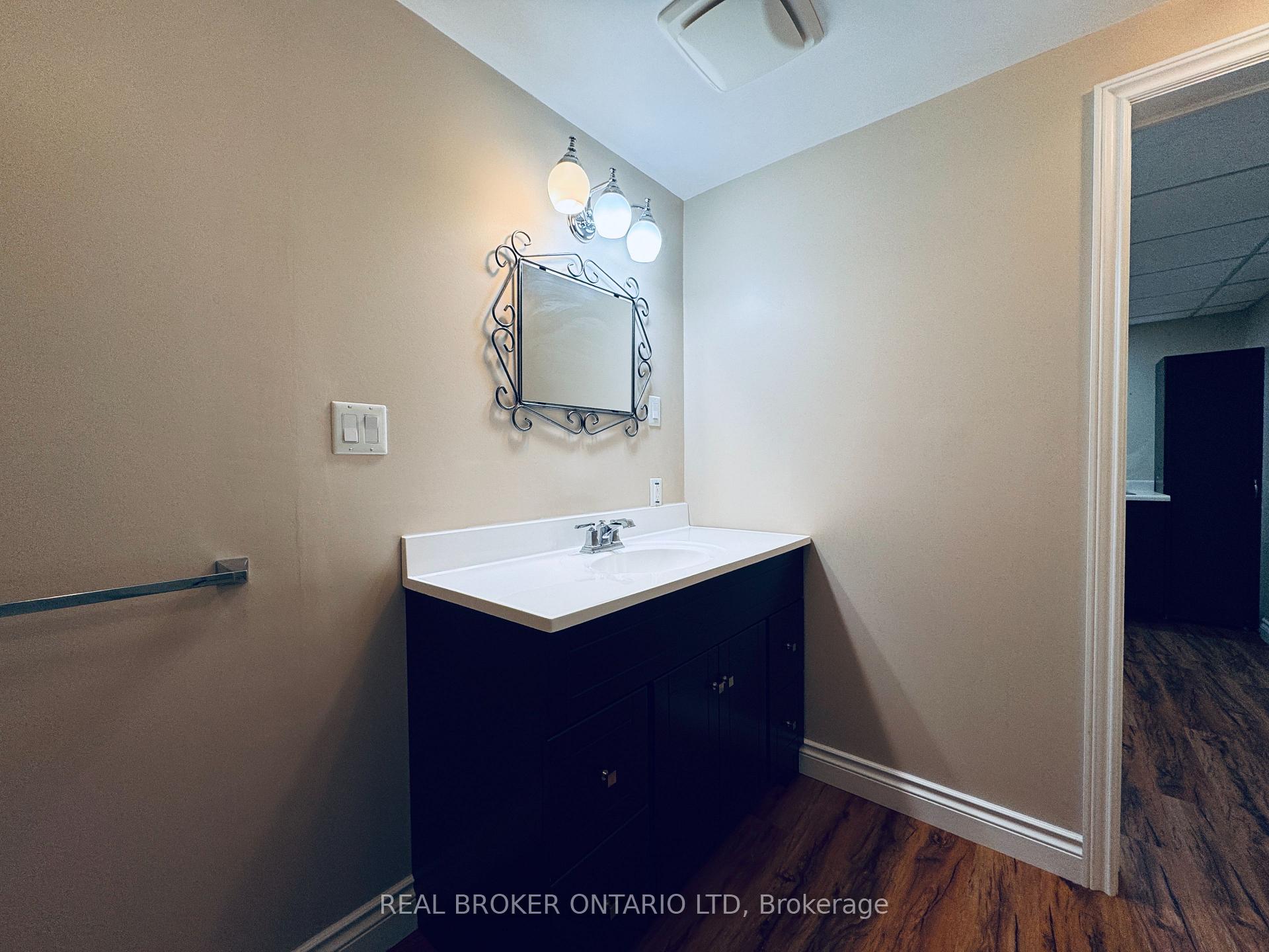 Photo 2 of Unit Lower, 17 Bobolink Drive, Tillsonburg — HOMEH
