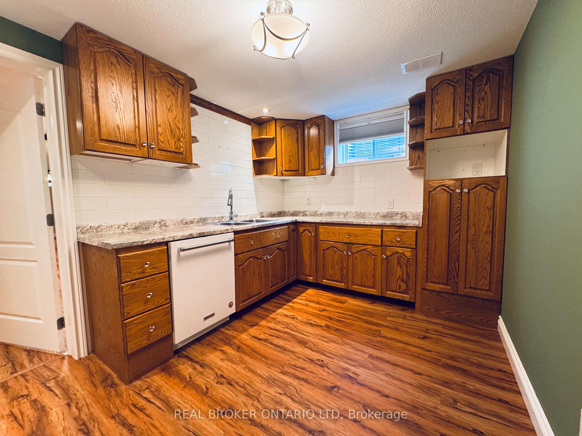 Photo 15 of Unit Lower, 17 Bobolink Drive, Tillsonburg — HOMEH