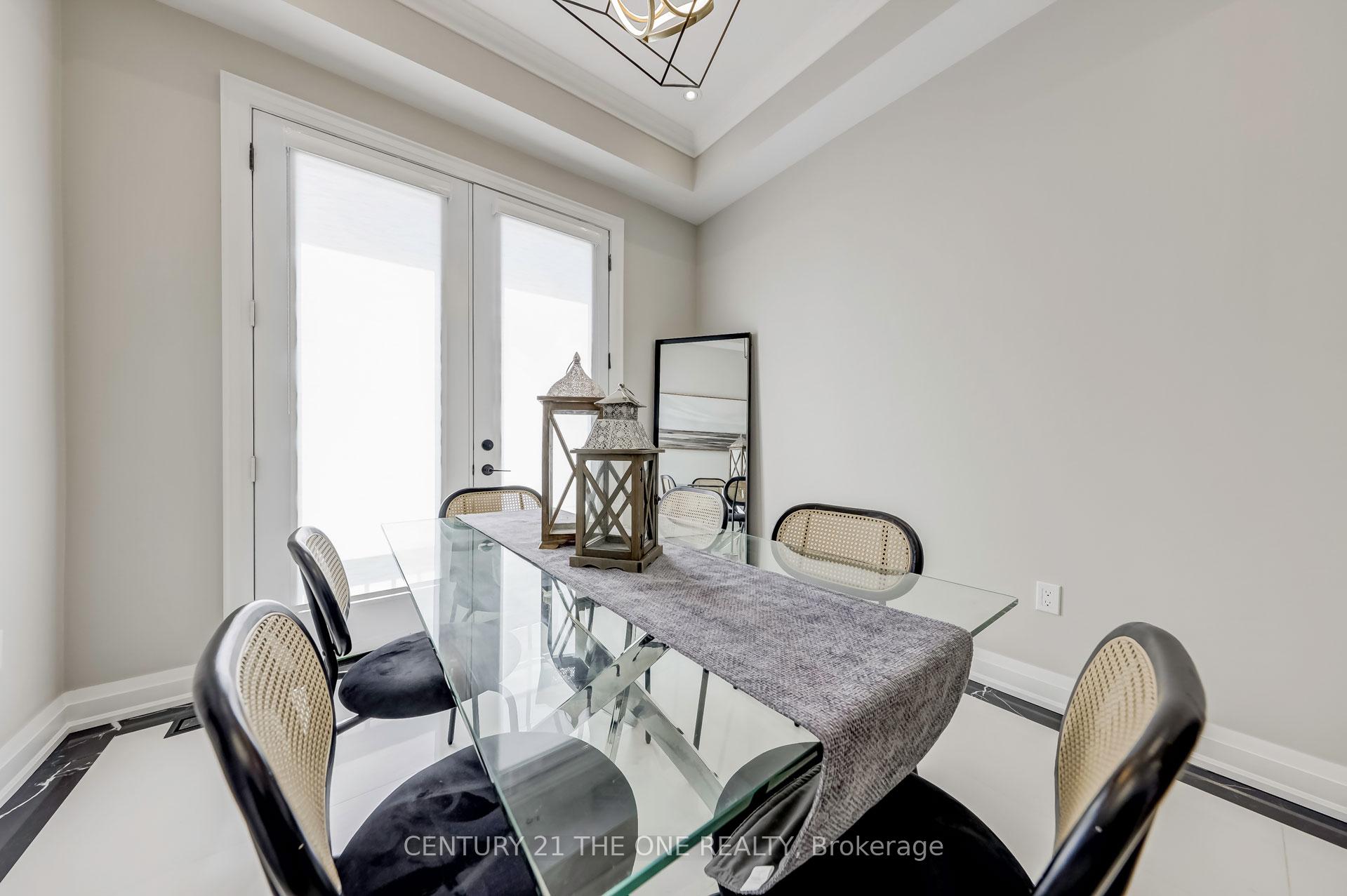 Photo 4 of 228 Mcrae Drive, Toronto, Leaside — HOMEH