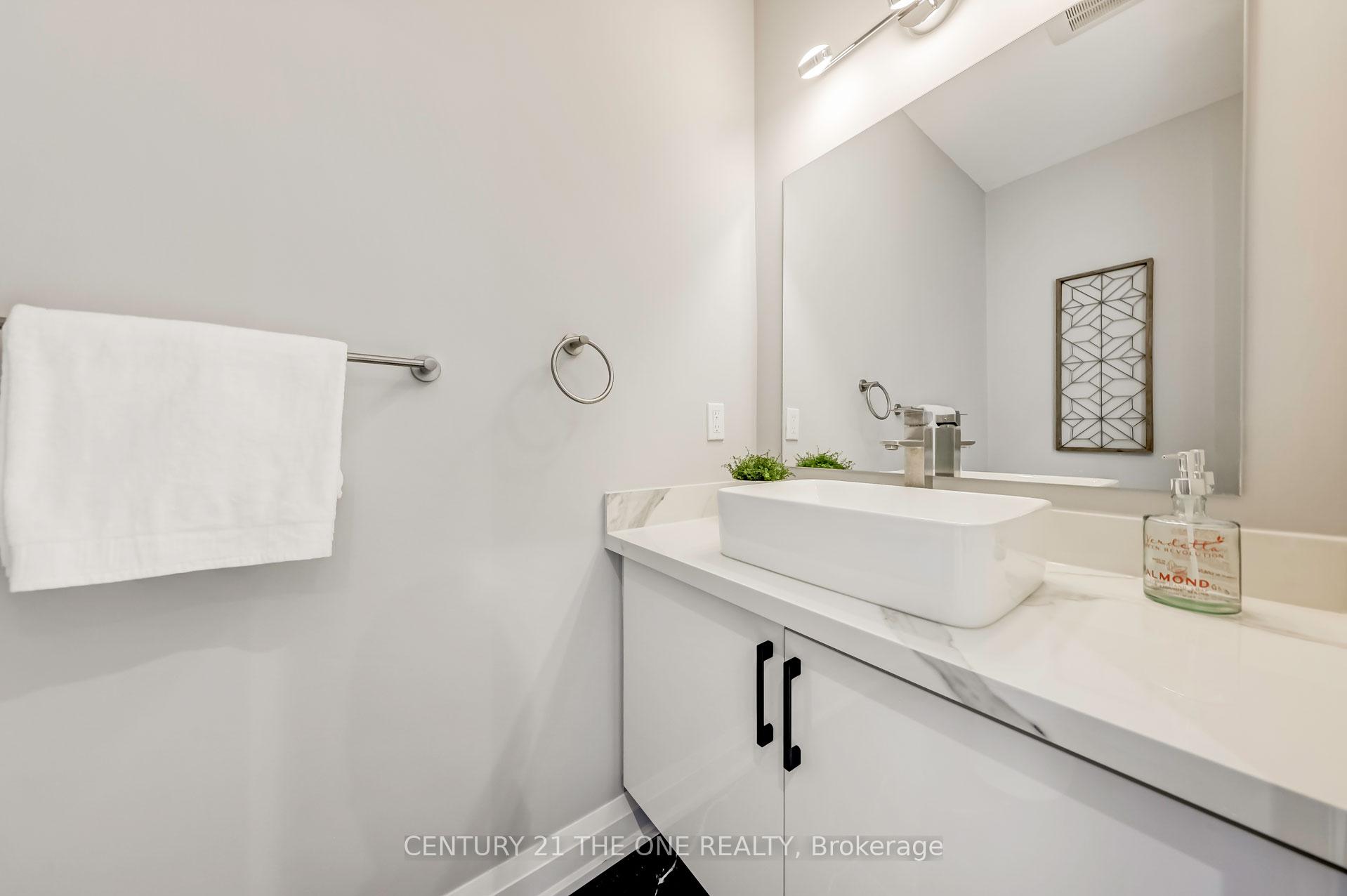 Photo 15 of 228 Mcrae Drive, Toronto, Leaside — HOMEH