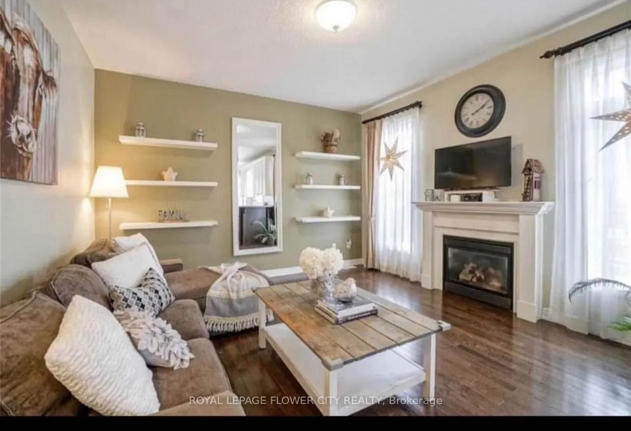 Photo 1 of 41 Begonia Crescent, Brampton, Northwest Sandalwood Parkway — HOMEH