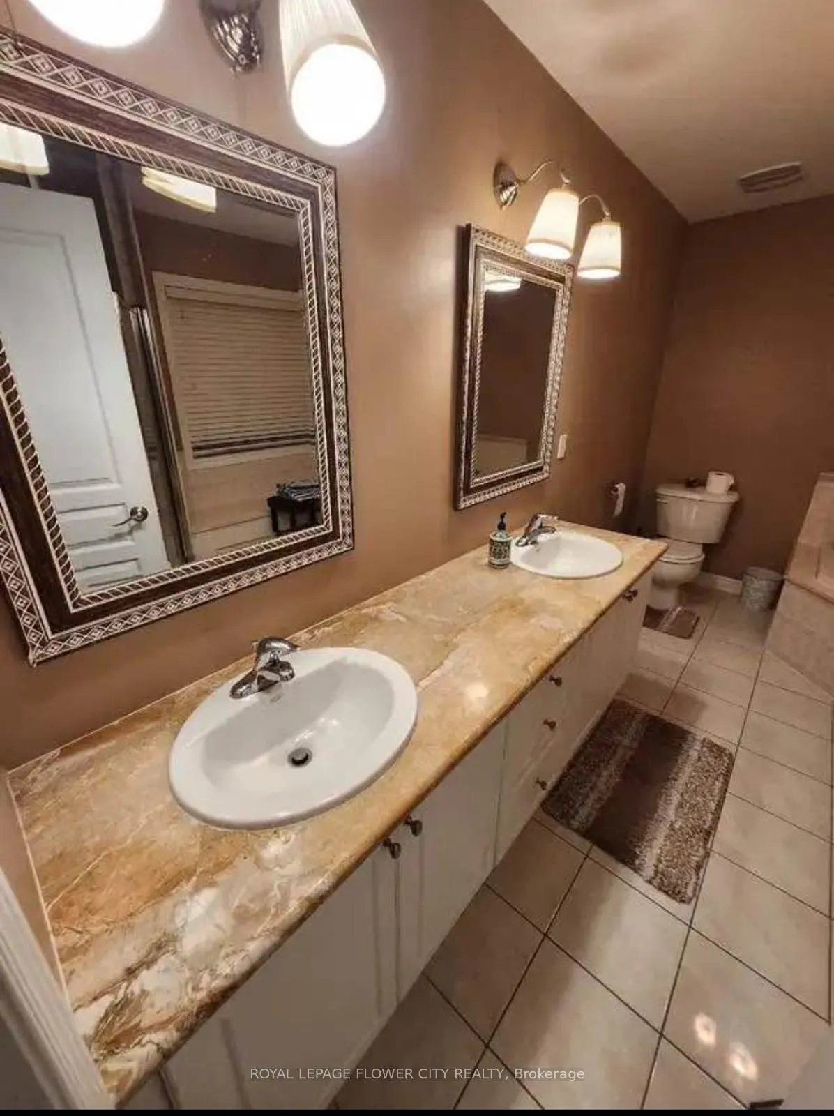 Photo 9 of 41 Begonia Crescent, Brampton, Northwest Sandalwood Parkway — HOMEH