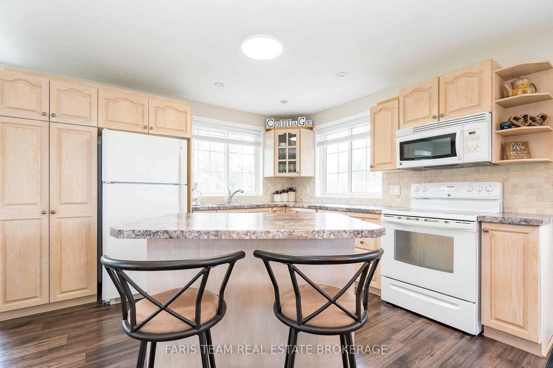 Photo 6 of 11 Tanners Road, Tay, Waubaushene — HOMEH