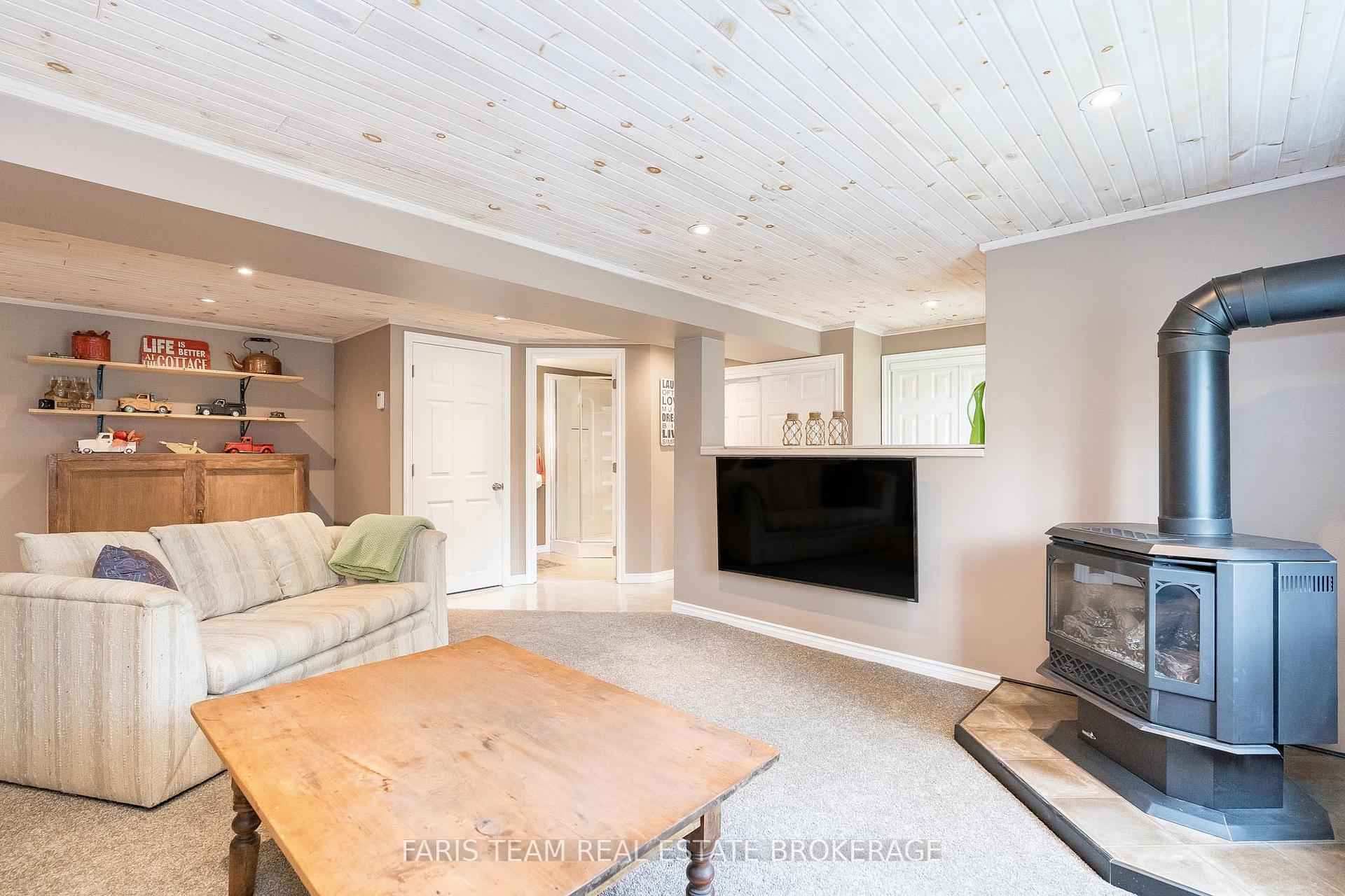 Photo 17 of 11 Tanners Road, Tay, Waubaushene — HOMEH