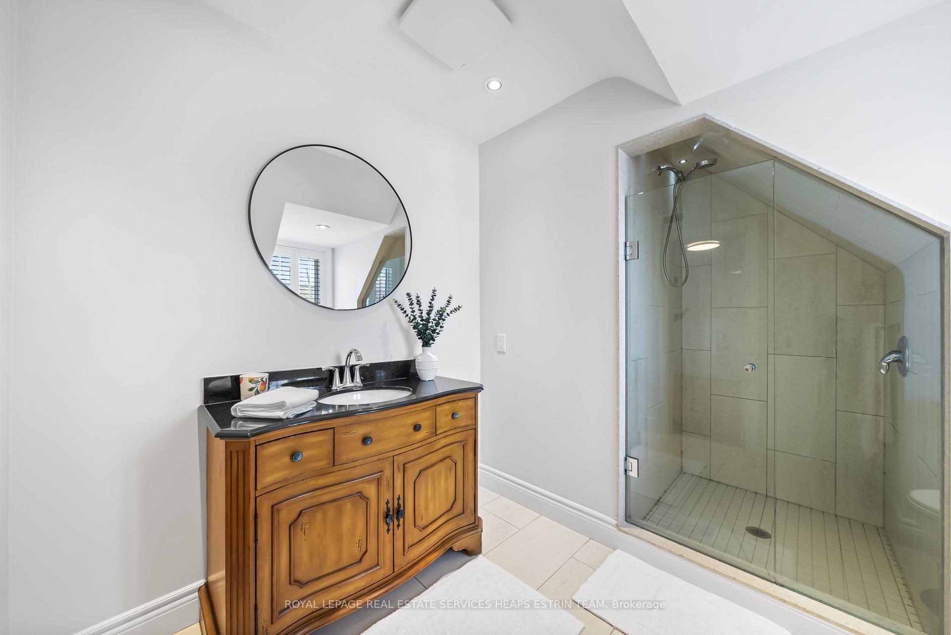 Photo 16 of 443 Heath Street E, Toronto, Leaside — HOMEH