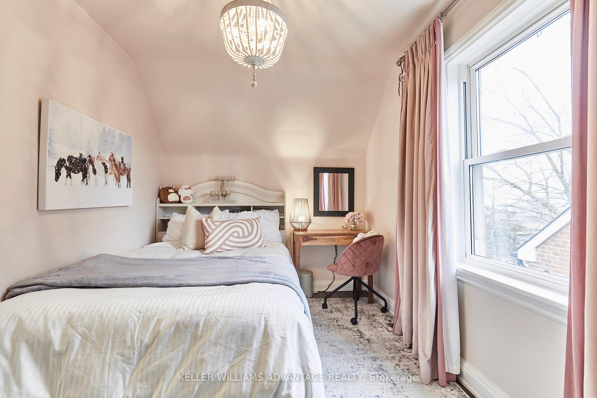 Photo 21 of 115 Leacrest Road, Toronto, Leaside — HOMEH