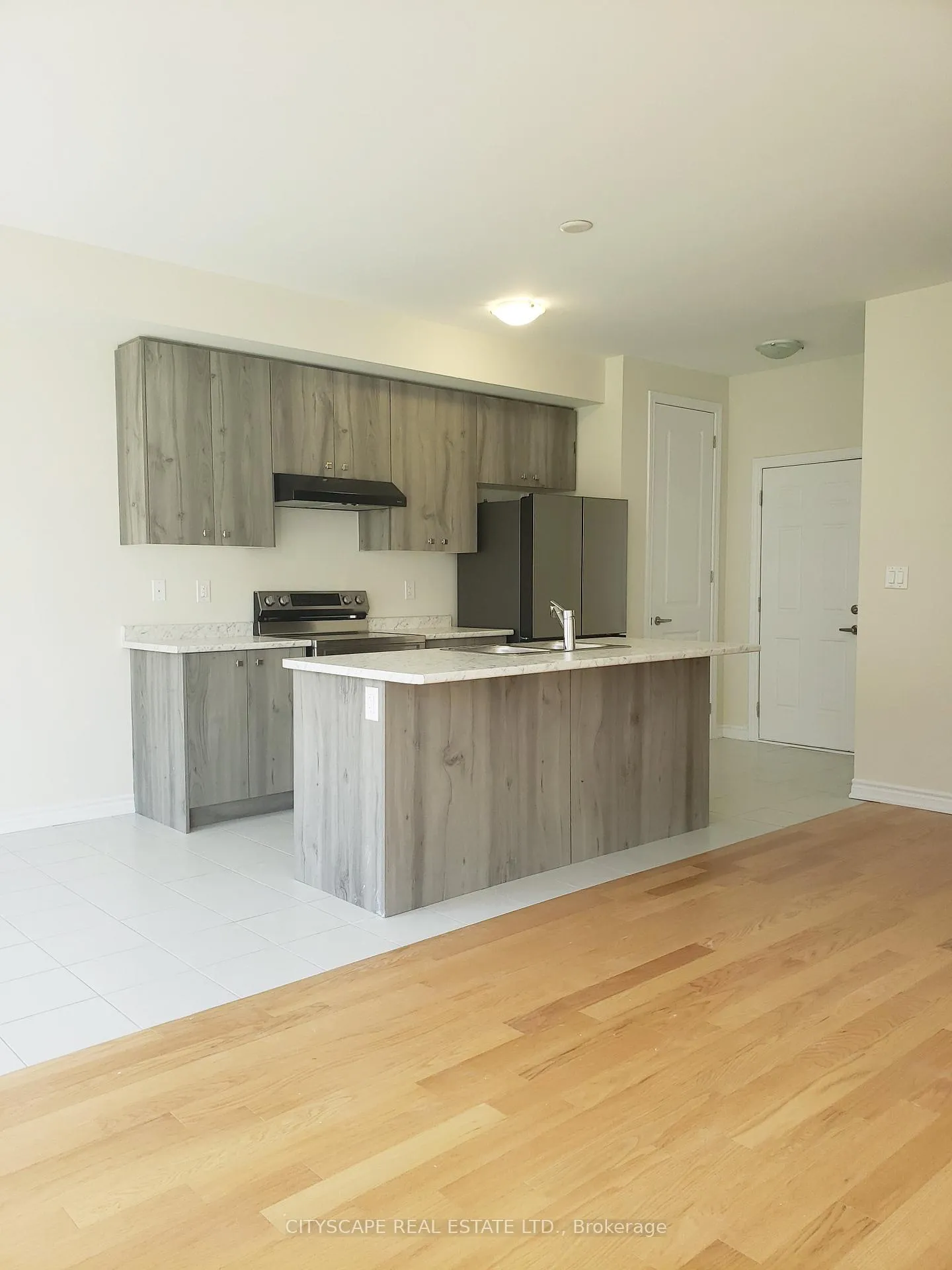 Photo 4 of 46 Concord Drive, Thorold, Rolling Meadows — HOMEH