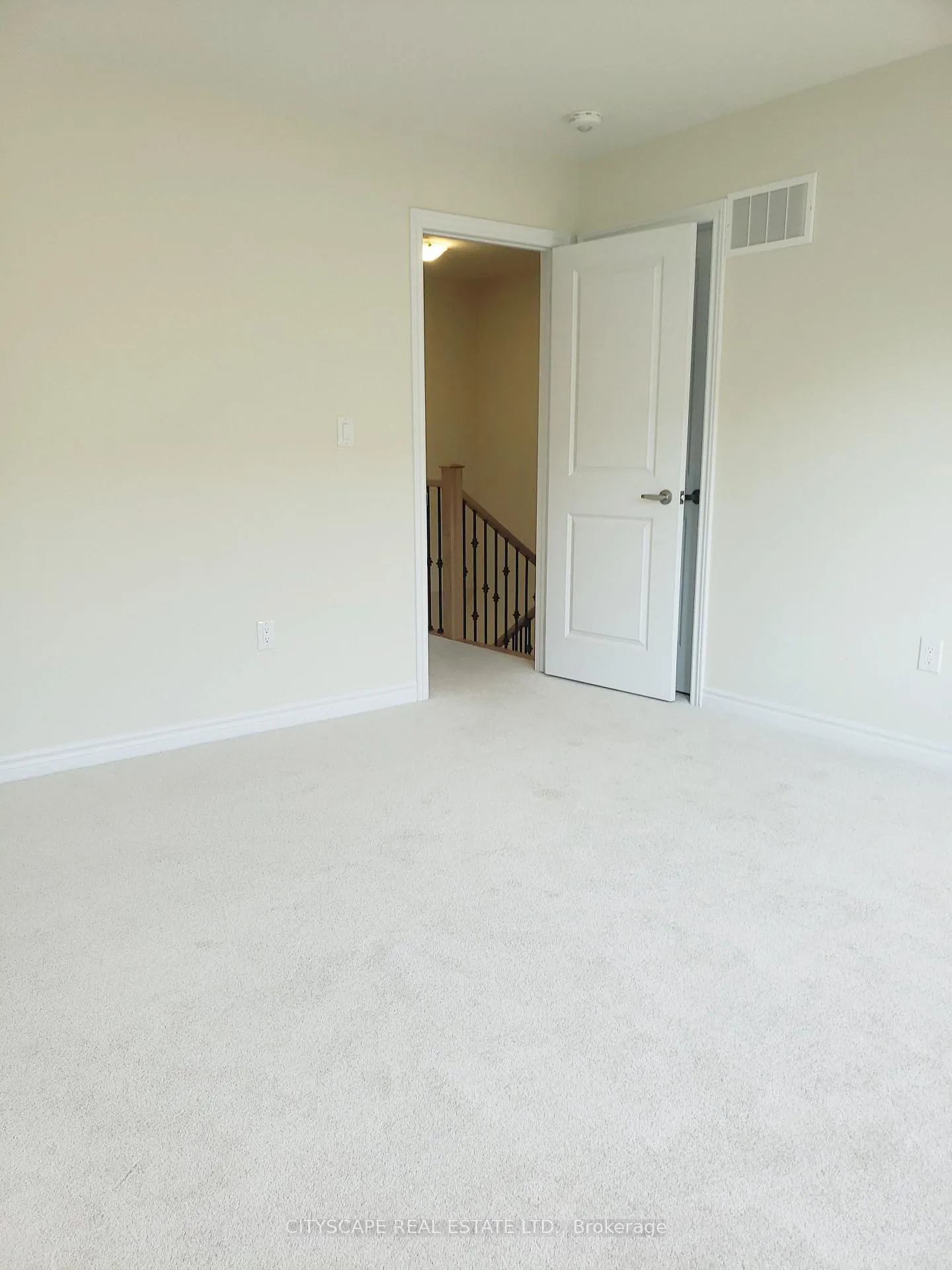 Photo 10 of 46 Concord Drive, Thorold, Rolling Meadows — HOMEH