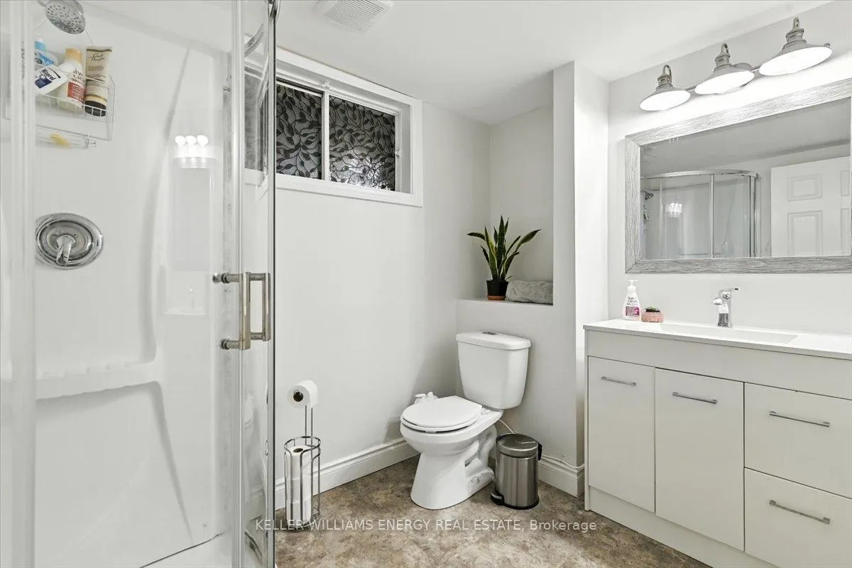 Photo 30 of 2584 Marsdale Drive, Peterborough, Ashburnham Ward 4 — HOMEH