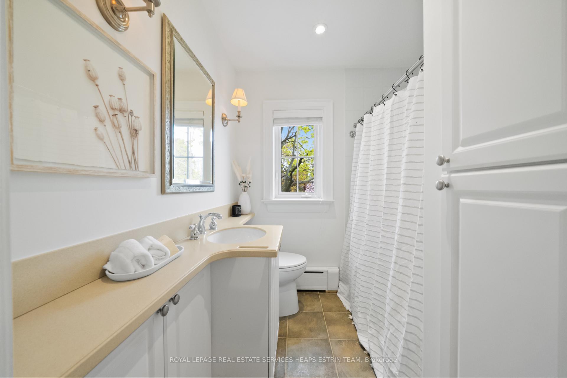 Photo 16 of 89 Glenvale Boulevard, Toronto, Leaside — HOMEH