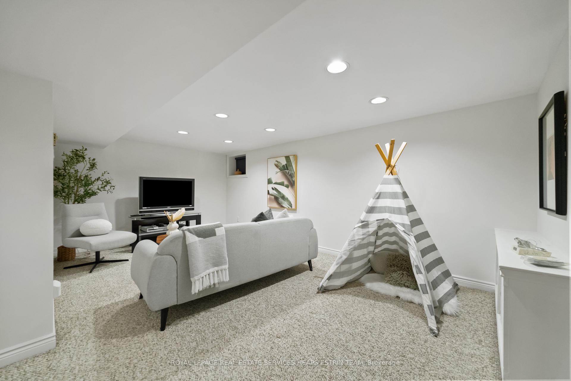 Photo 19 of 89 Glenvale Boulevard, Toronto, Leaside — HOMEH