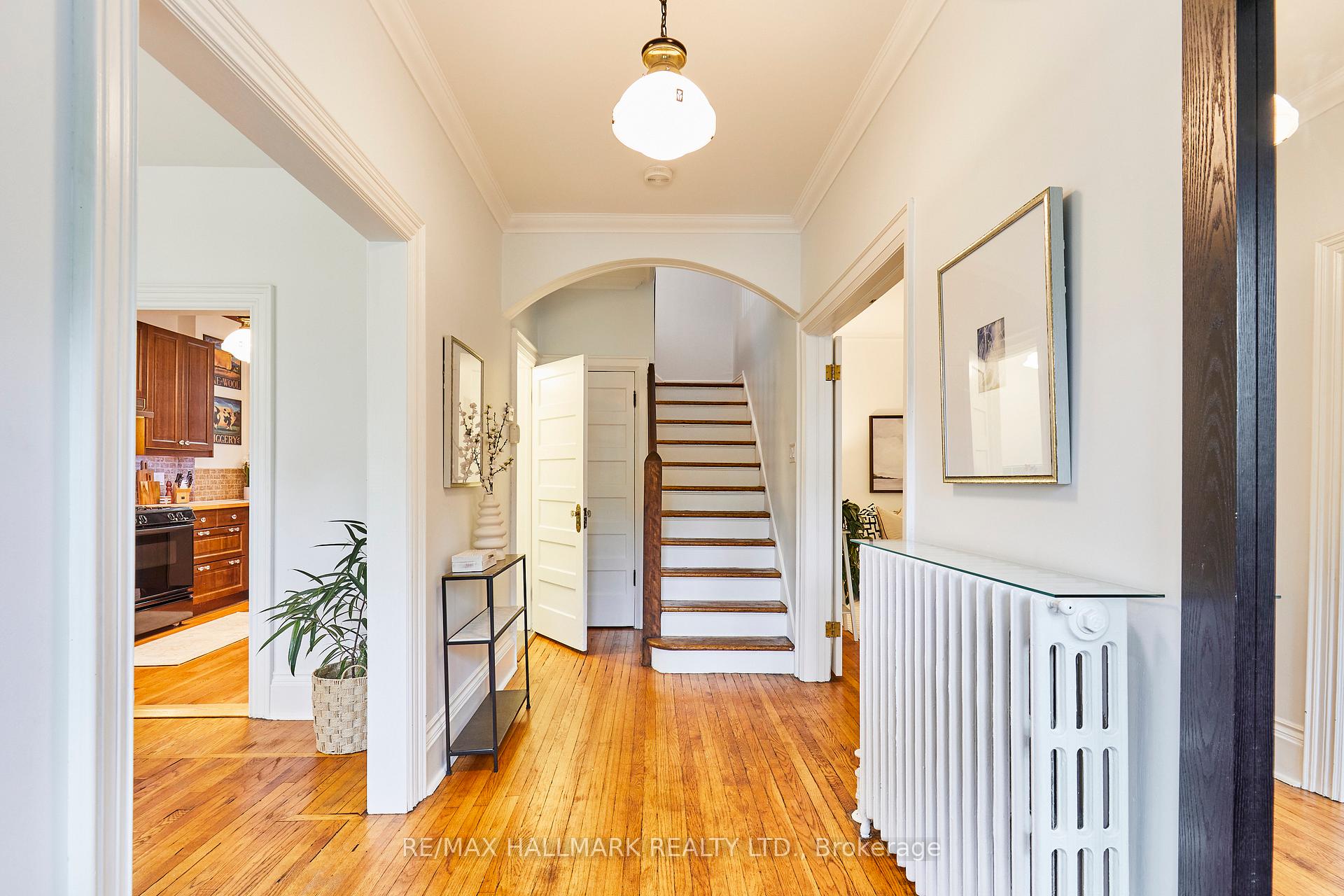 Photo 5 of 183 Balsam Avenue, Toronto, The Beaches — HOMEH