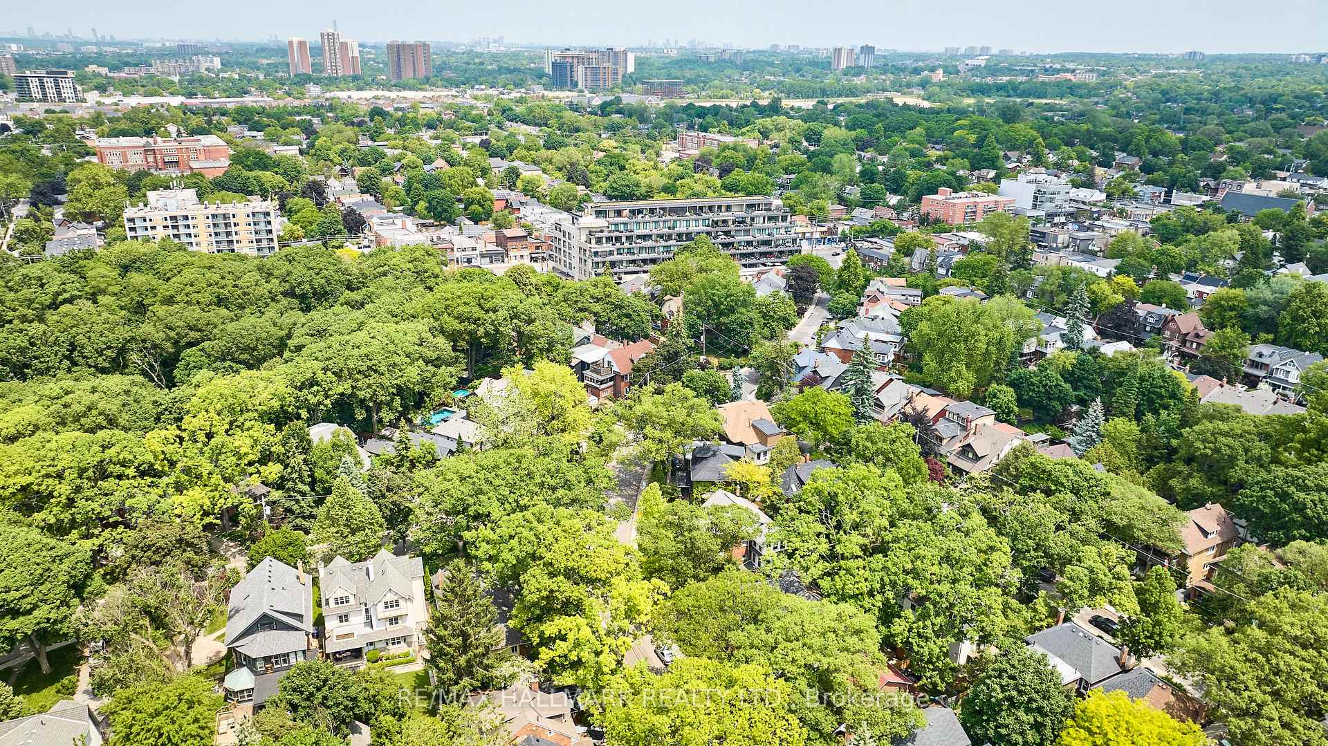 Photo 11 of 183 Balsam Avenue, Toronto, The Beaches — HOMEH