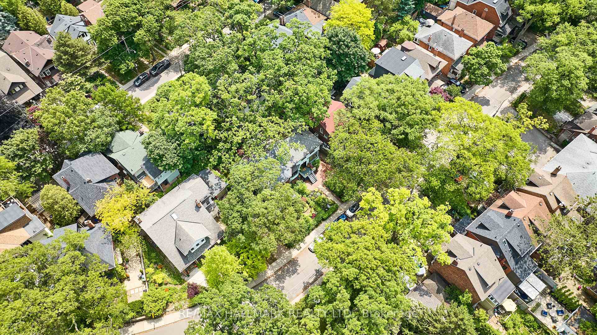 Photo 12 of 183 Balsam Avenue, Toronto, The Beaches — HOMEH
