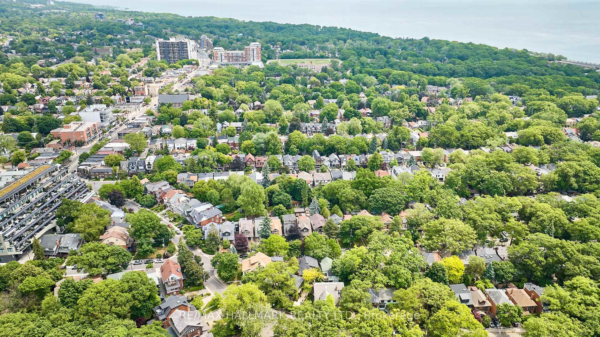 Photo 13 of 183 Balsam Avenue, Toronto, The Beaches — HOMEH