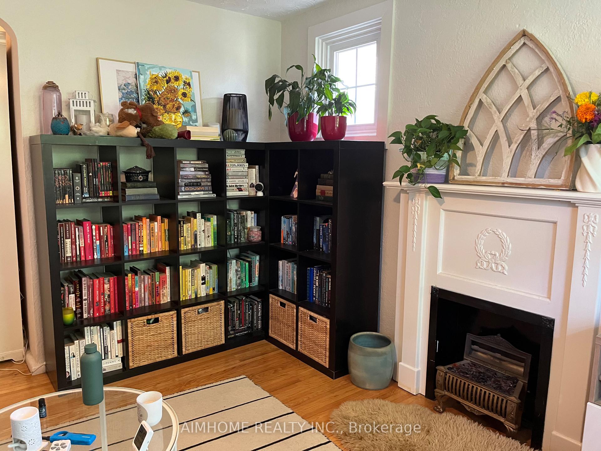 Photo 6 of Unit upper, 189 Millwood Road, Toronto, Mount Pleasant West — HOMEH