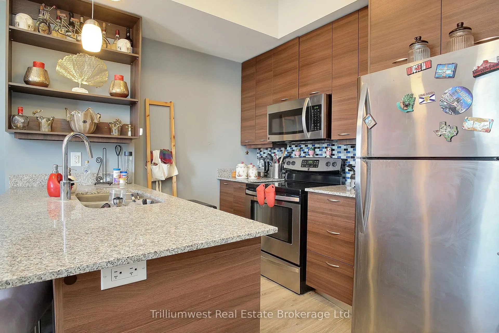 Photo 9 of Unit 1501, 318 Spruce Street, Waterloo, Lakeshore Village — HOMEH
