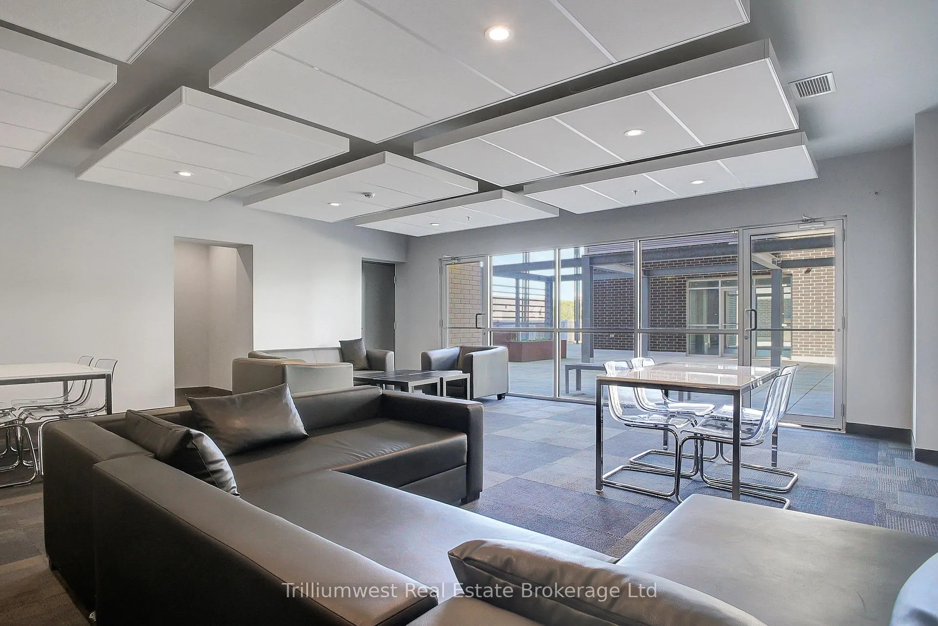 Photo 22 of Unit 1501, 318 Spruce Street, Waterloo, Lakeshore Village — HOMEH