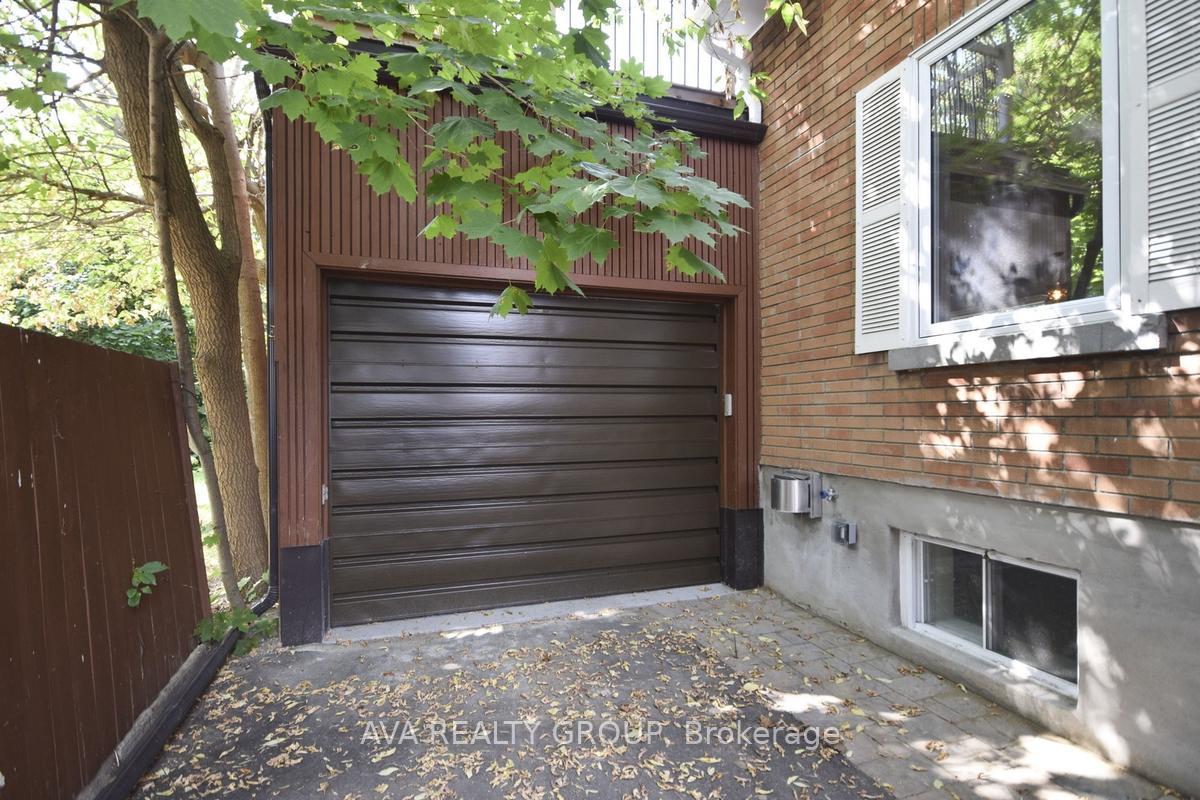 Photo 2 of 182 Marlborough Street, Toronto, Leaside — HOMEH