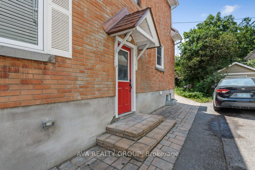 Photo 11 of 182 Marlborough Street, Toronto, Leaside — HOMEH