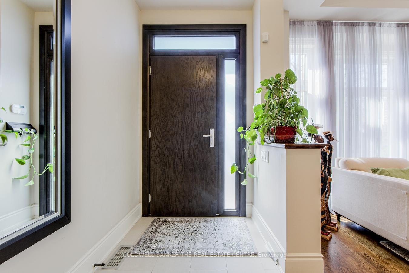 Photo 2 of 394 Balliol Street, Toronto, Mount Pleasant East — HOMEH