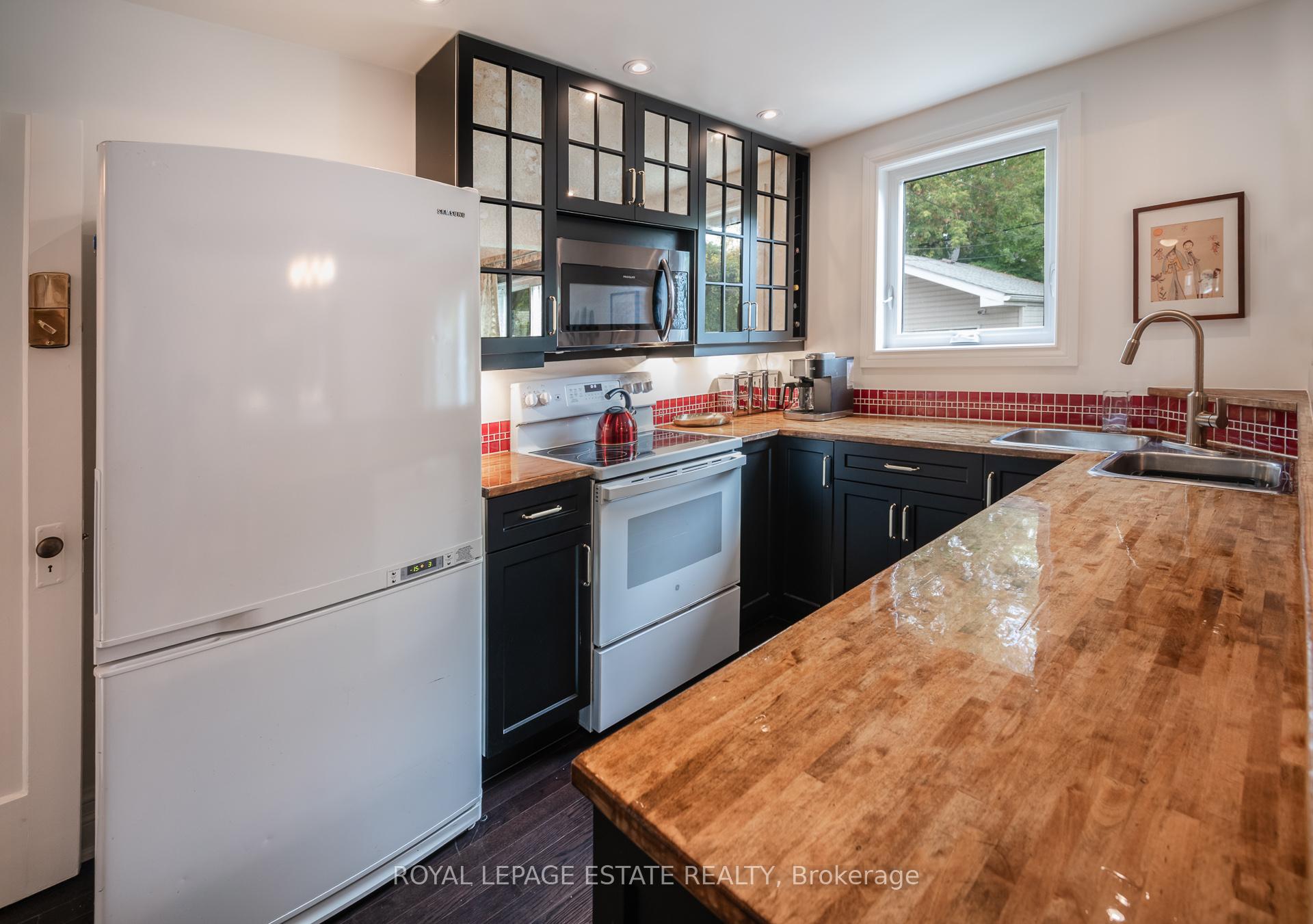 Photo 15 of 53 Hertle Avenue, Toronto, Greenwood-Coxwell — HOMEH