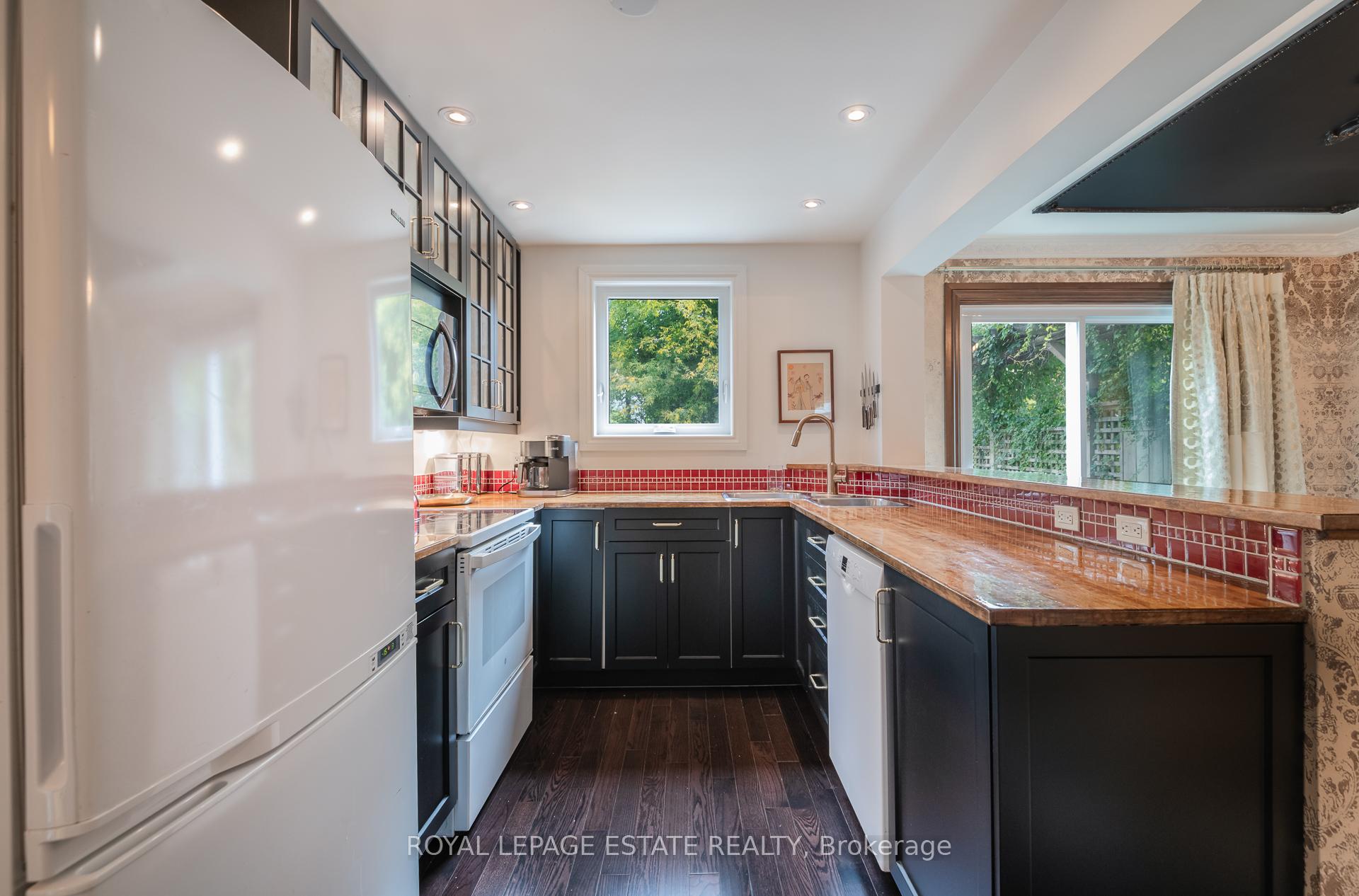 Photo 16 of 53 Hertle Avenue, Toronto, Greenwood-Coxwell — HOMEH