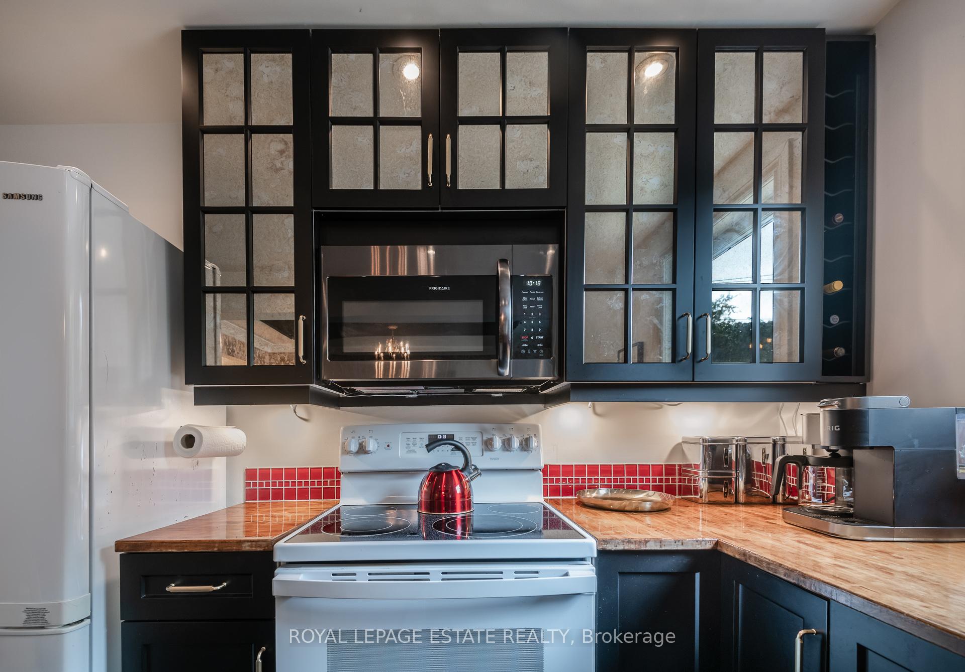 Photo 18 of 53 Hertle Avenue, Toronto, Greenwood-Coxwell — HOMEH
