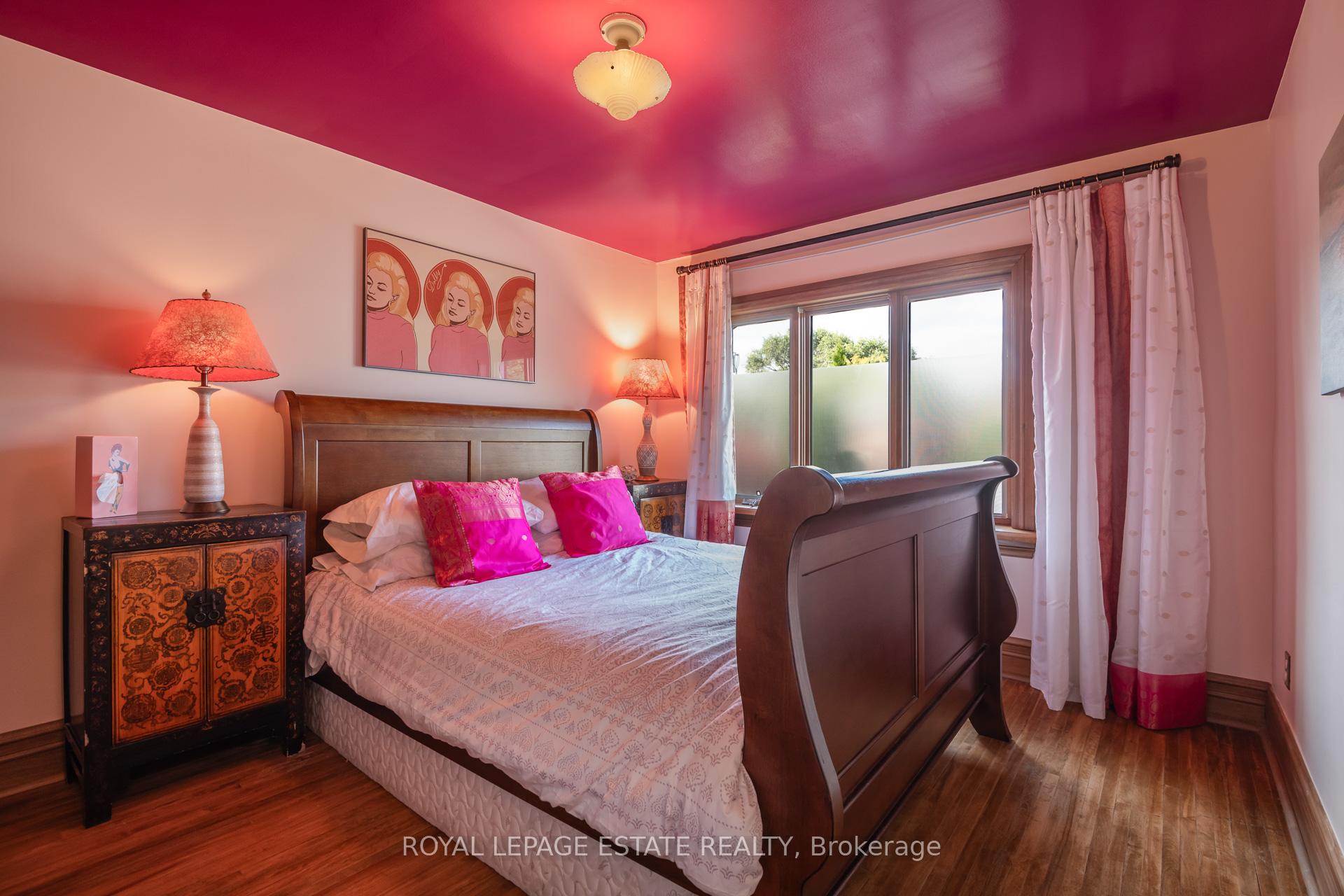 Photo 22 of 53 Hertle Avenue, Toronto, Greenwood-Coxwell — HOMEH