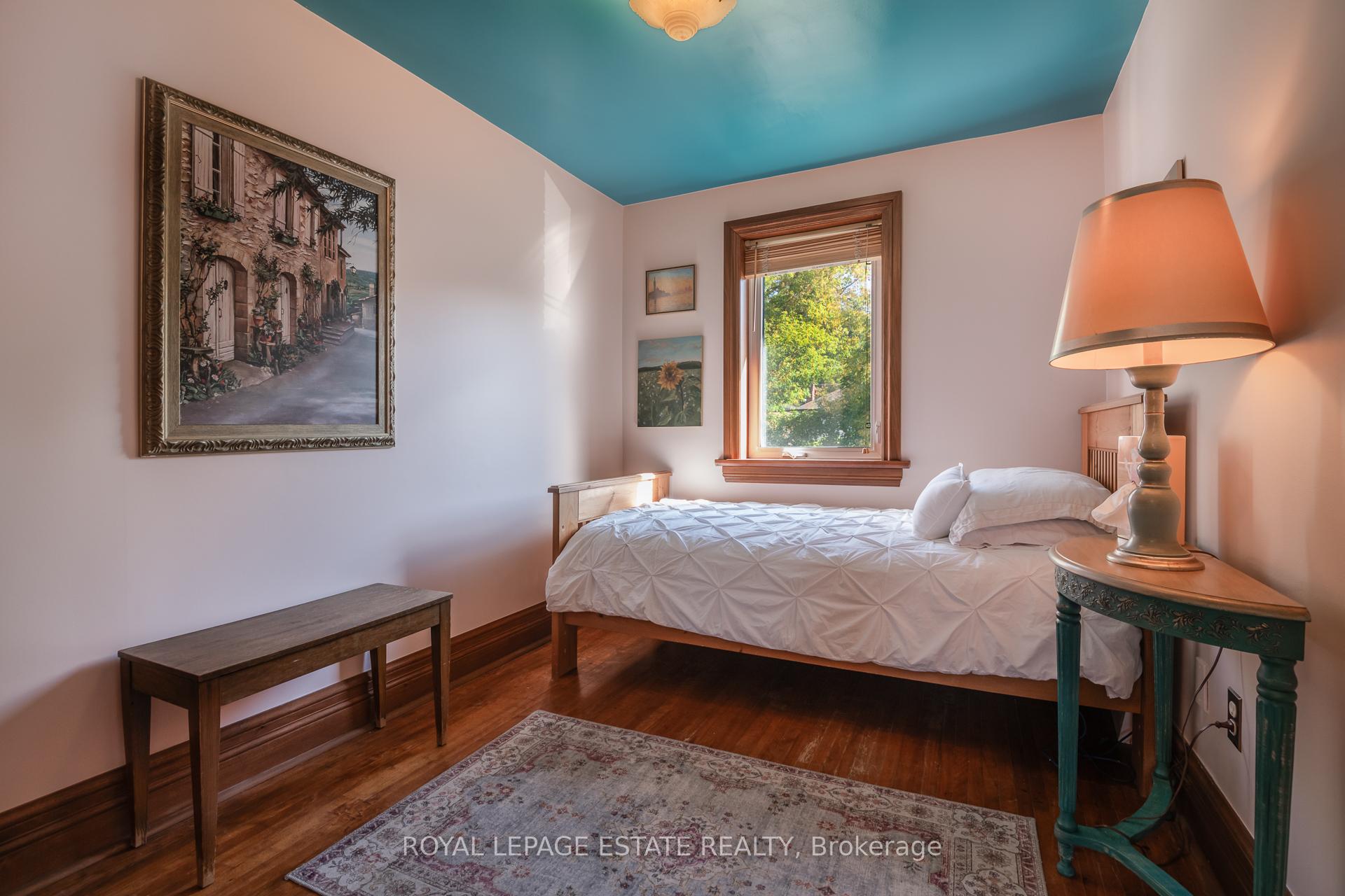 Photo 26 of 53 Hertle Avenue, Toronto, Greenwood-Coxwell — HOMEH