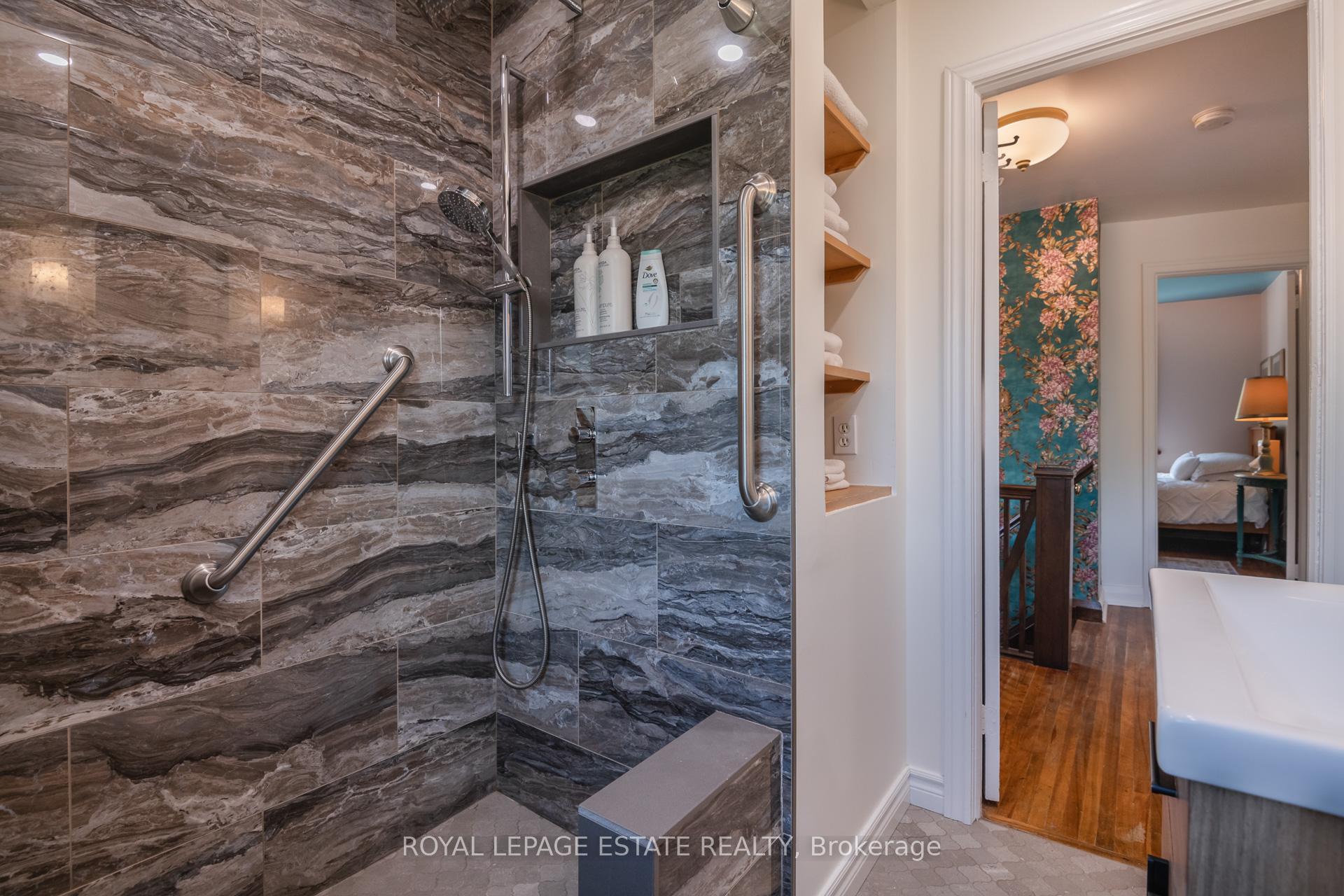 Photo 29 of 53 Hertle Avenue, Toronto, Greenwood-Coxwell — HOMEH