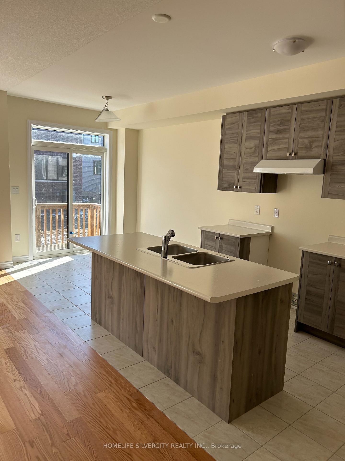 Photo 3 of Unit B229-05, 52 Ever Sweet Way, Thorold, Rolling Meadows — HOMEH