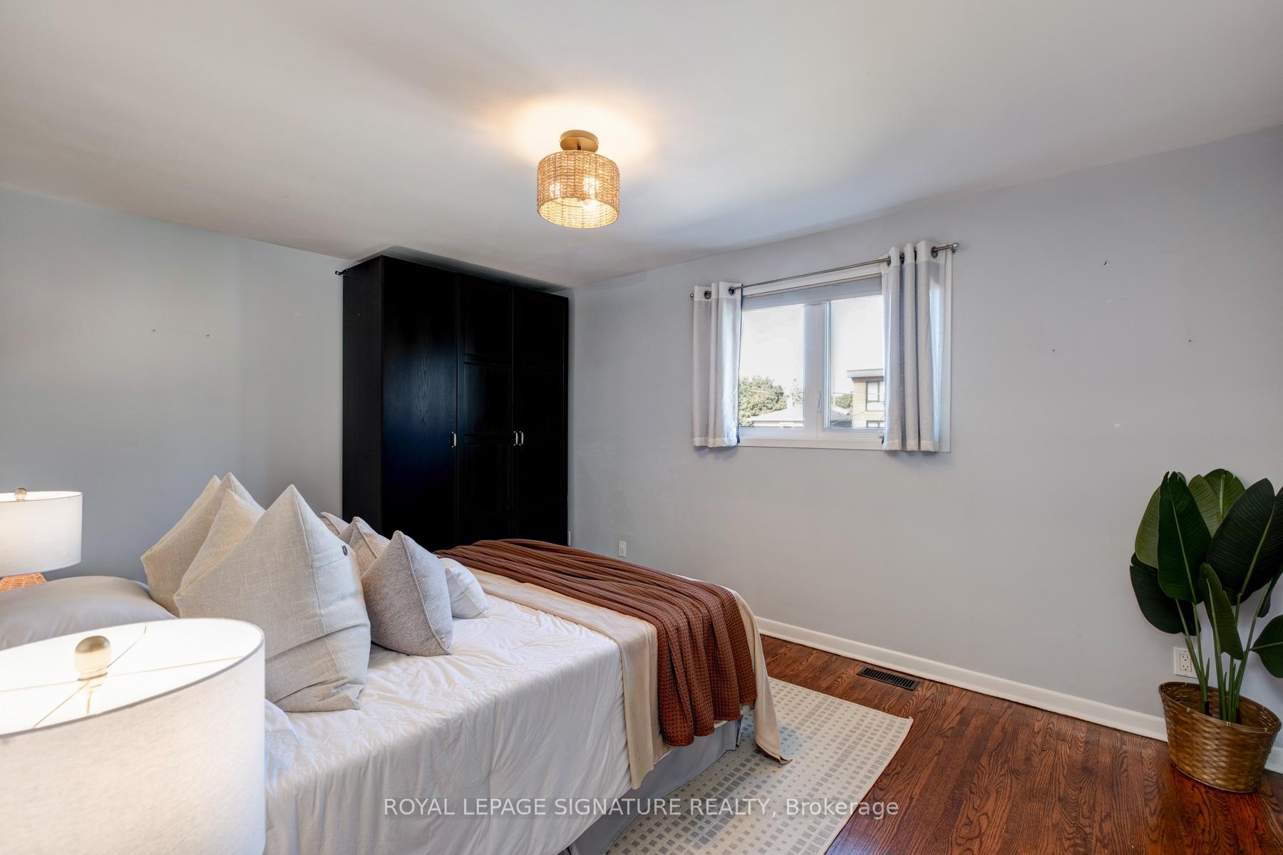 Photo 17 of 131 Virginia Avenue, Toronto, Danforth Village-East York — HOMEH