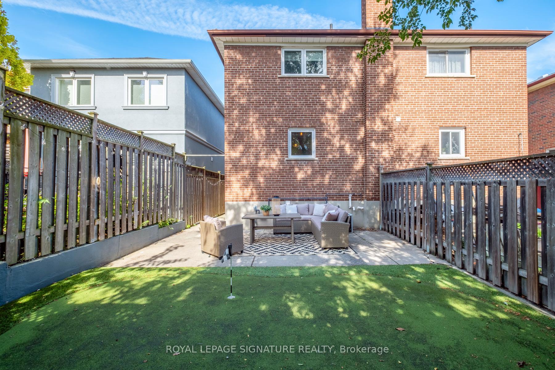 Photo 28 of 131 Virginia Avenue, Toronto, Danforth Village-East York — HOMEH