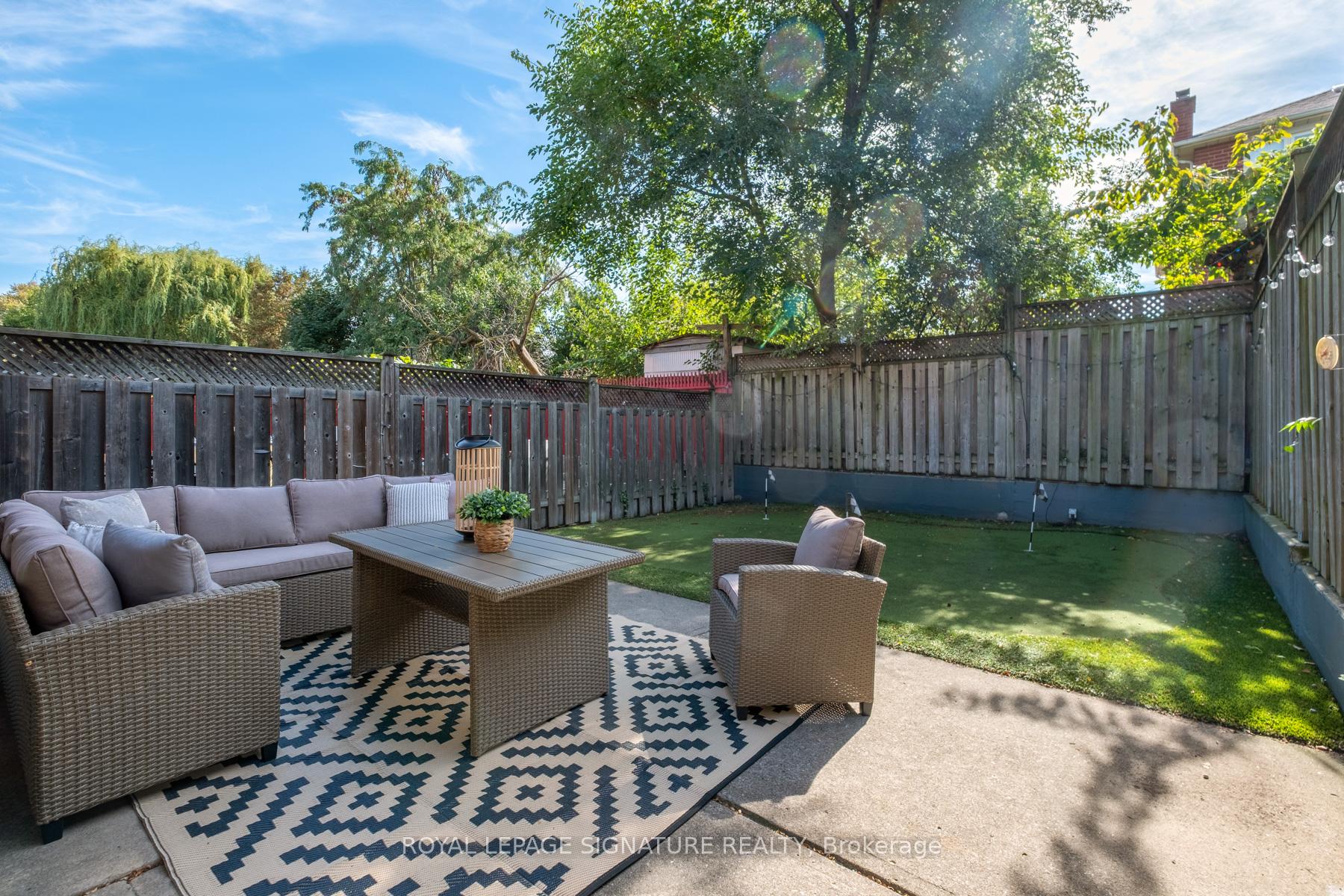 Photo 32 of 131 Virginia Avenue, Toronto, Danforth Village-East York — HOMEH