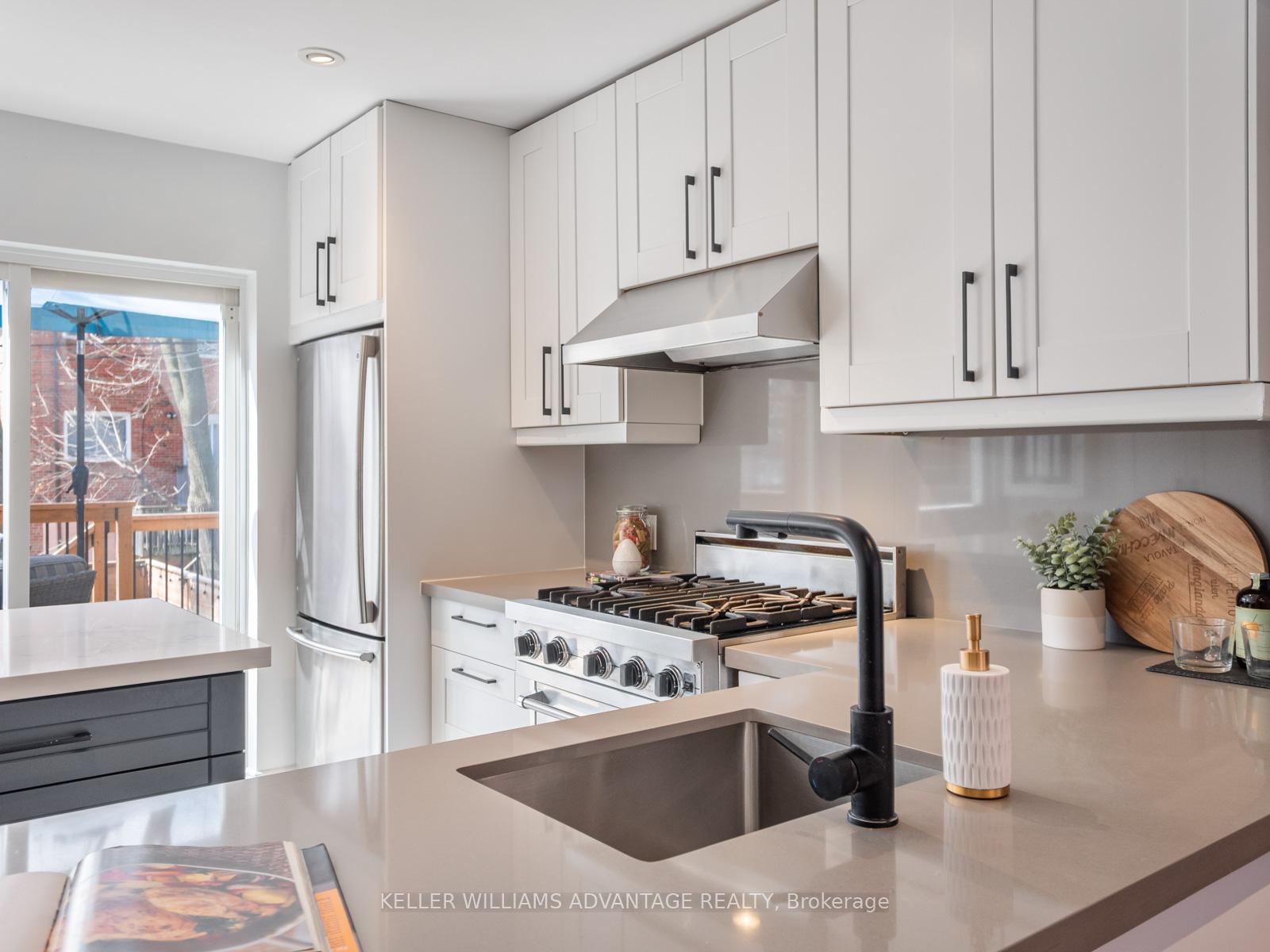 Photo 12 of 42 Normandy Boulevard, Toronto, Woodbine Corridor — HOMEH