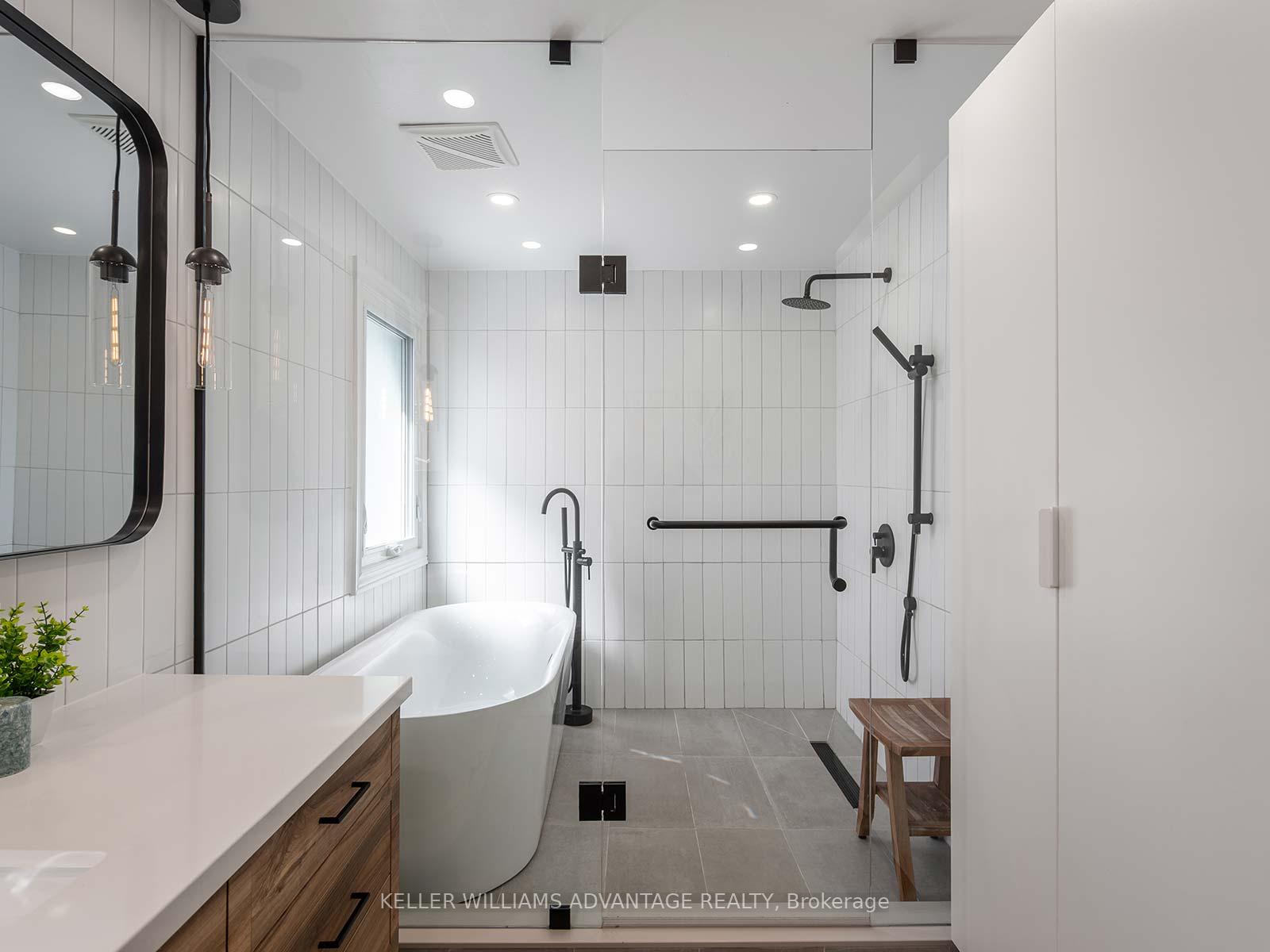 Photo 32 of 42 Normandy Boulevard, Toronto, Woodbine Corridor — HOMEH